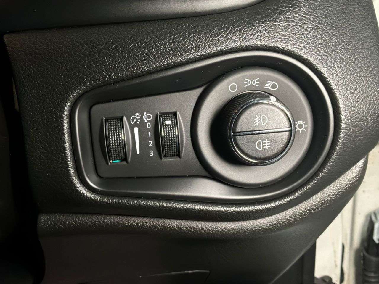 2020 JEEP RENEGADE 2020 JEEP RENEGADE