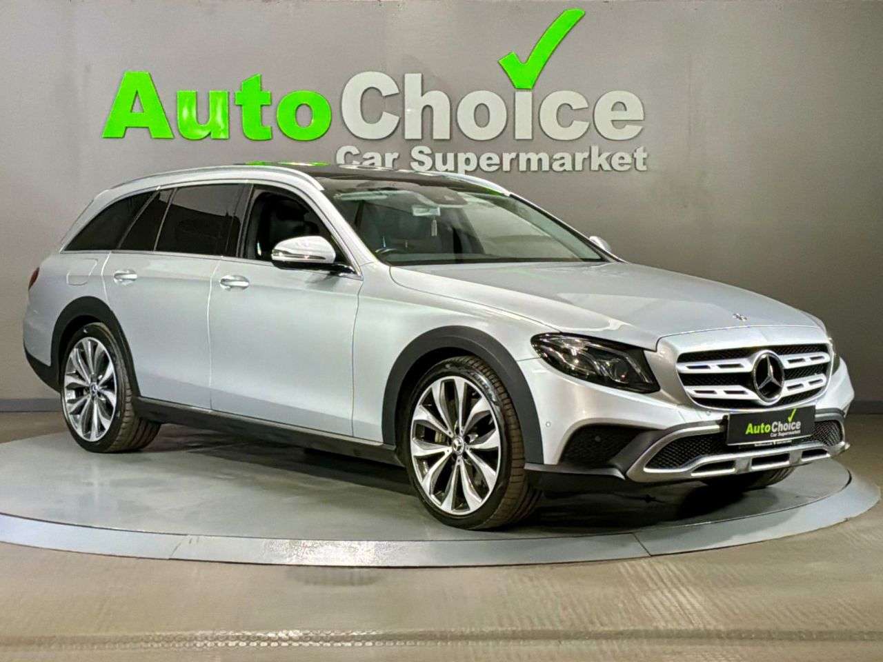 A 2018 MERCEDES-BENZ E-CLASS 3.0 E350d V6 All-Terrain Edition Estate 5dr Diesel G-Tronic+ 4MATIC Euro 6 A 2018 MERCEDES-BENZ E-CLASS 3.0 E350d V6 All-Terrain Edition Estate 5dr Diesel G-Tronic+ 4MATIC Euro 6