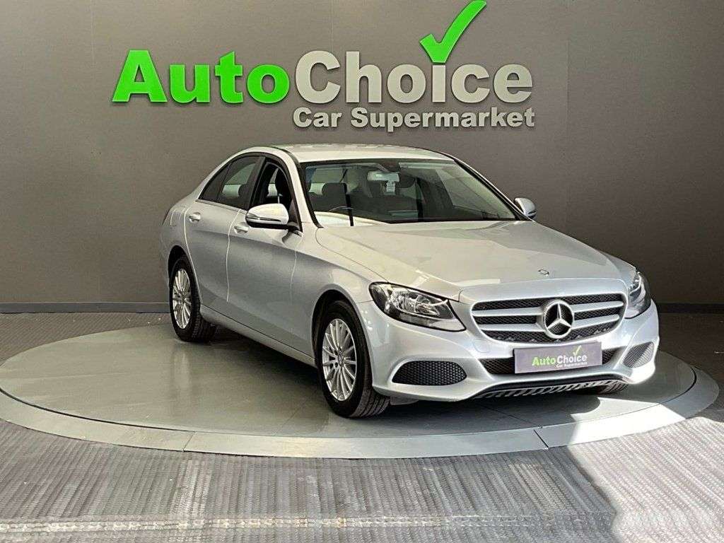 A 2016 MERCEDES-BENZ C-CLASS 1.6 C200d SE Saloon 4dr Diesel Manual Euro 6 (s/s) (136 ps) *Amazing Financ A 2016 MERCEDES-BENZ C-CLASS 1.6 C200d SE Saloon 4dr Diesel Manual Euro 6 (s/s) (136 ps) *Amazing Financ