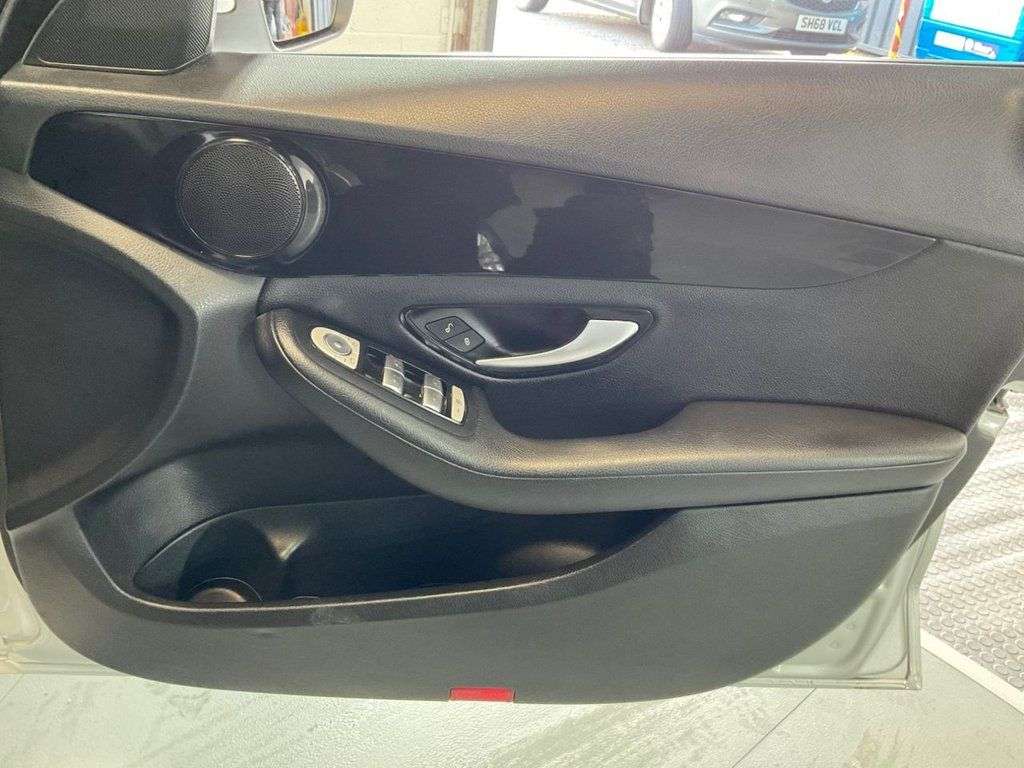 2016 MERCEDES-BENZ C-CLASS 2016 MERCEDES-BENZ C-CLASS