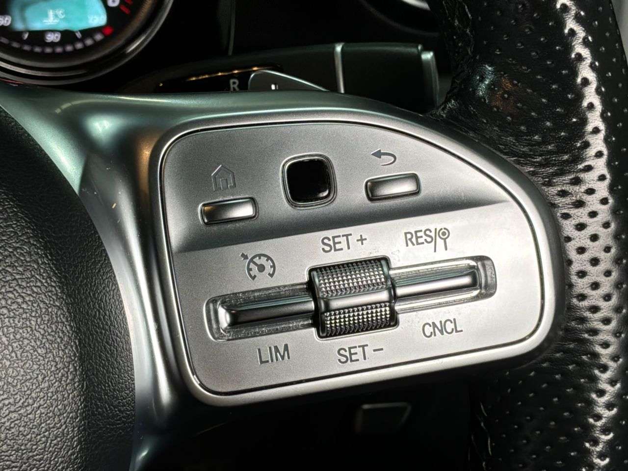 2018 MERCEDES-BENZ E-CLASS 2018 MERCEDES-BENZ E-CLASS