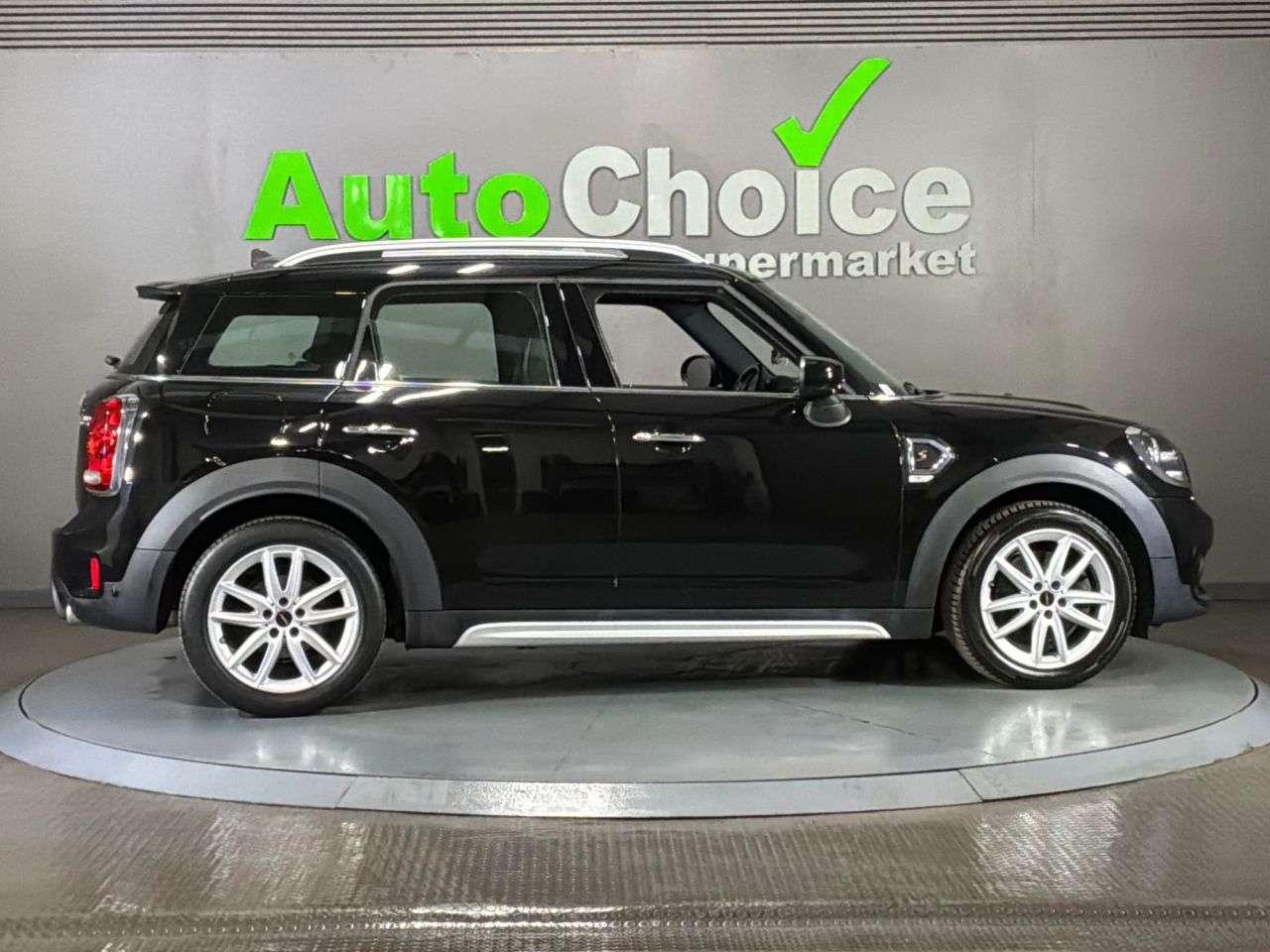 2019 MINI MINI COUNTRYMAN 2019 MINI MINI COUNTRYMAN