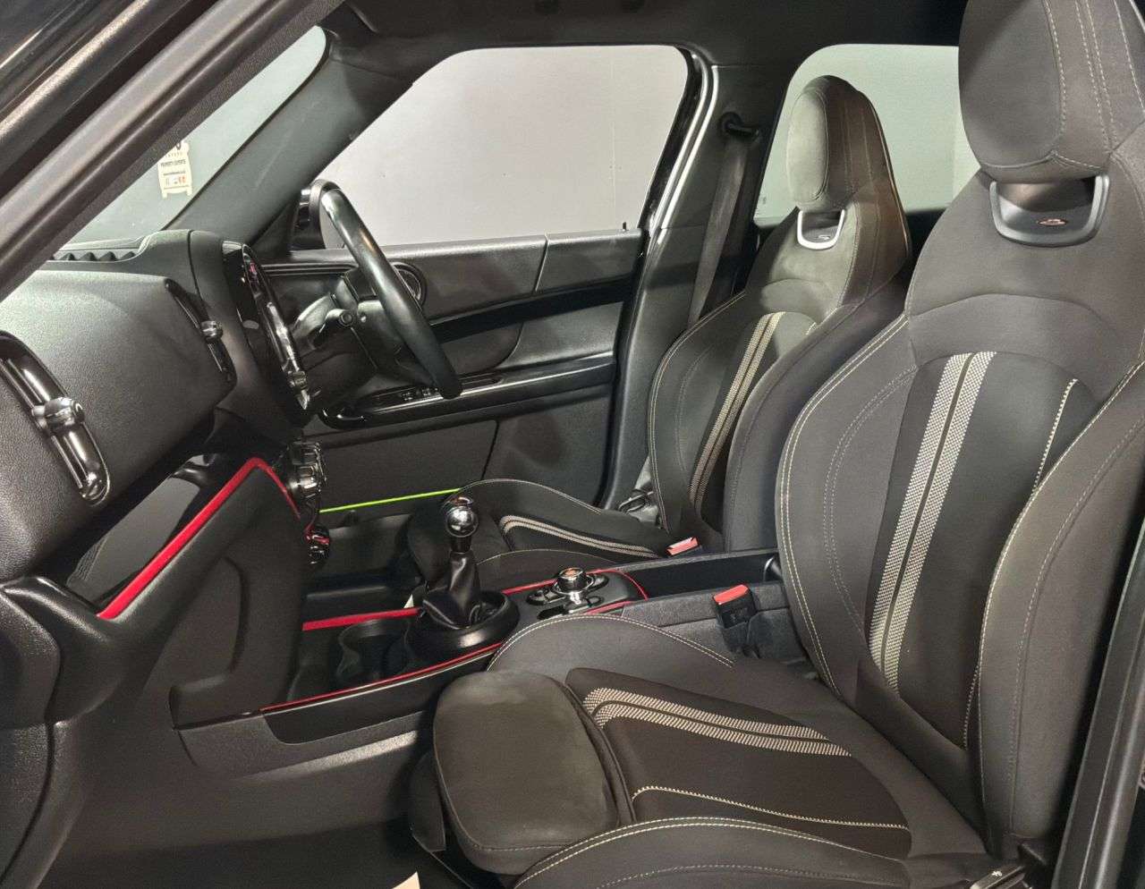 2019 MINI MINI COUNTRYMAN 2019 MINI MINI COUNTRYMAN