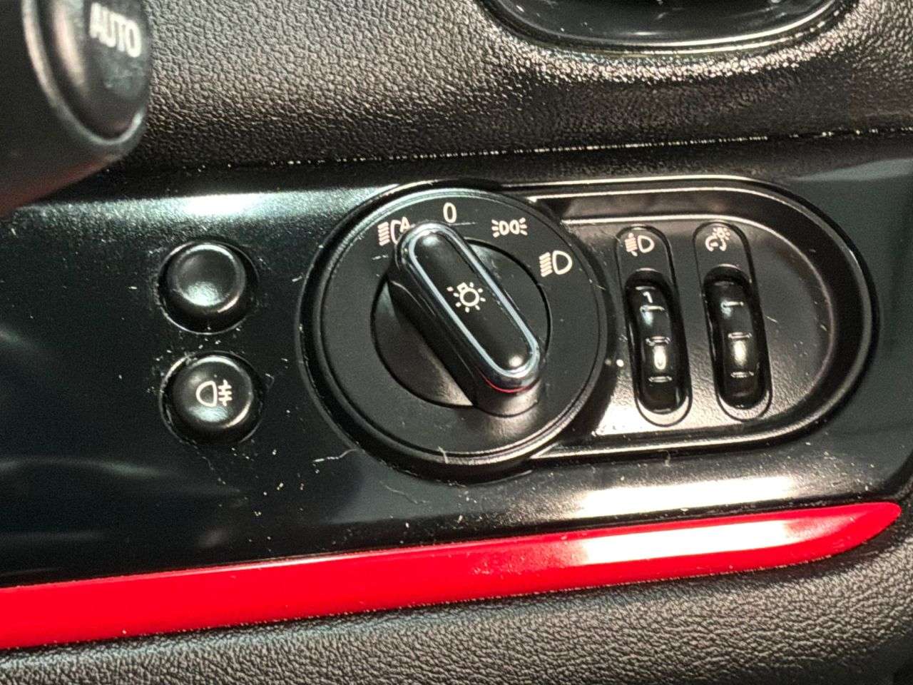 2019 MINI MINI COUNTRYMAN 2019 MINI MINI COUNTRYMAN