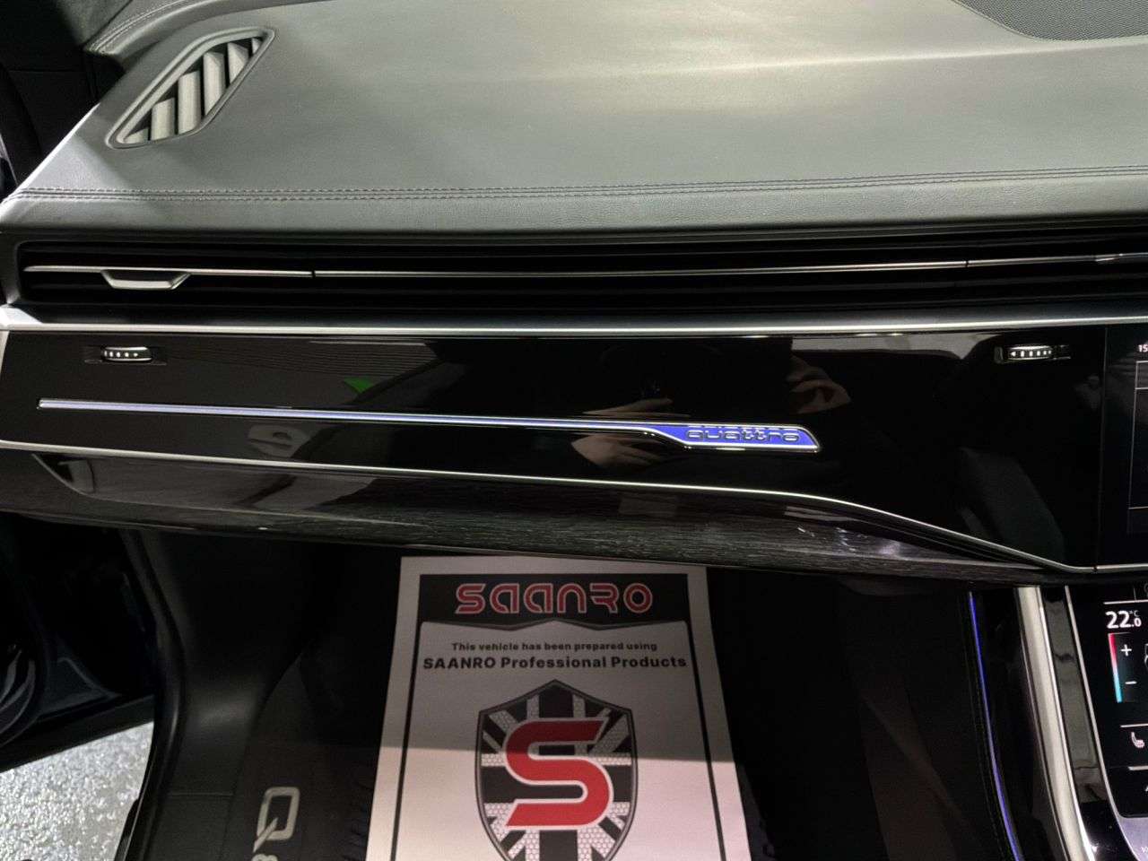 2020 AUDI RSQ8 2020 AUDI RSQ8