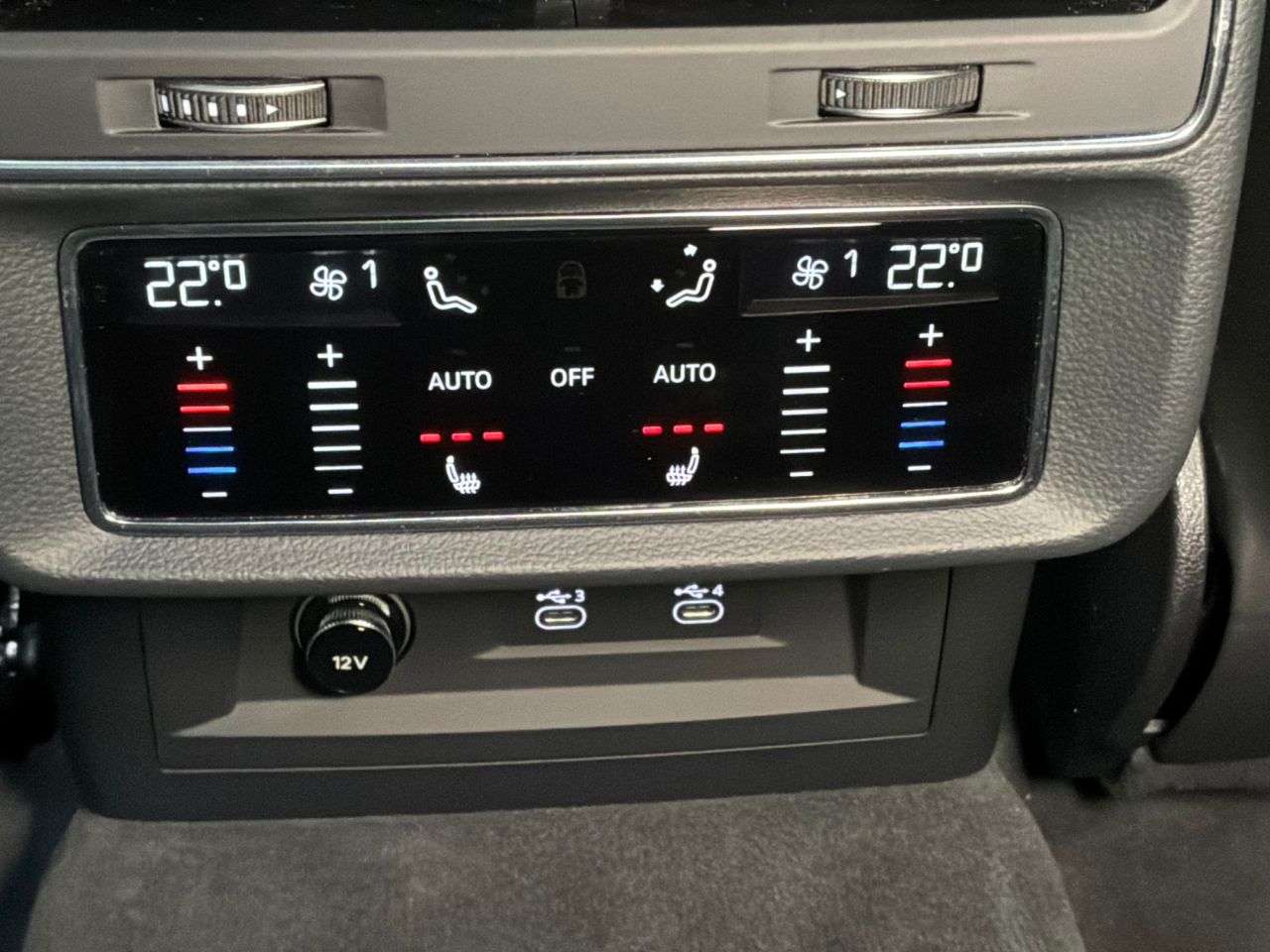 2020 AUDI RSQ8 2020 AUDI RSQ8