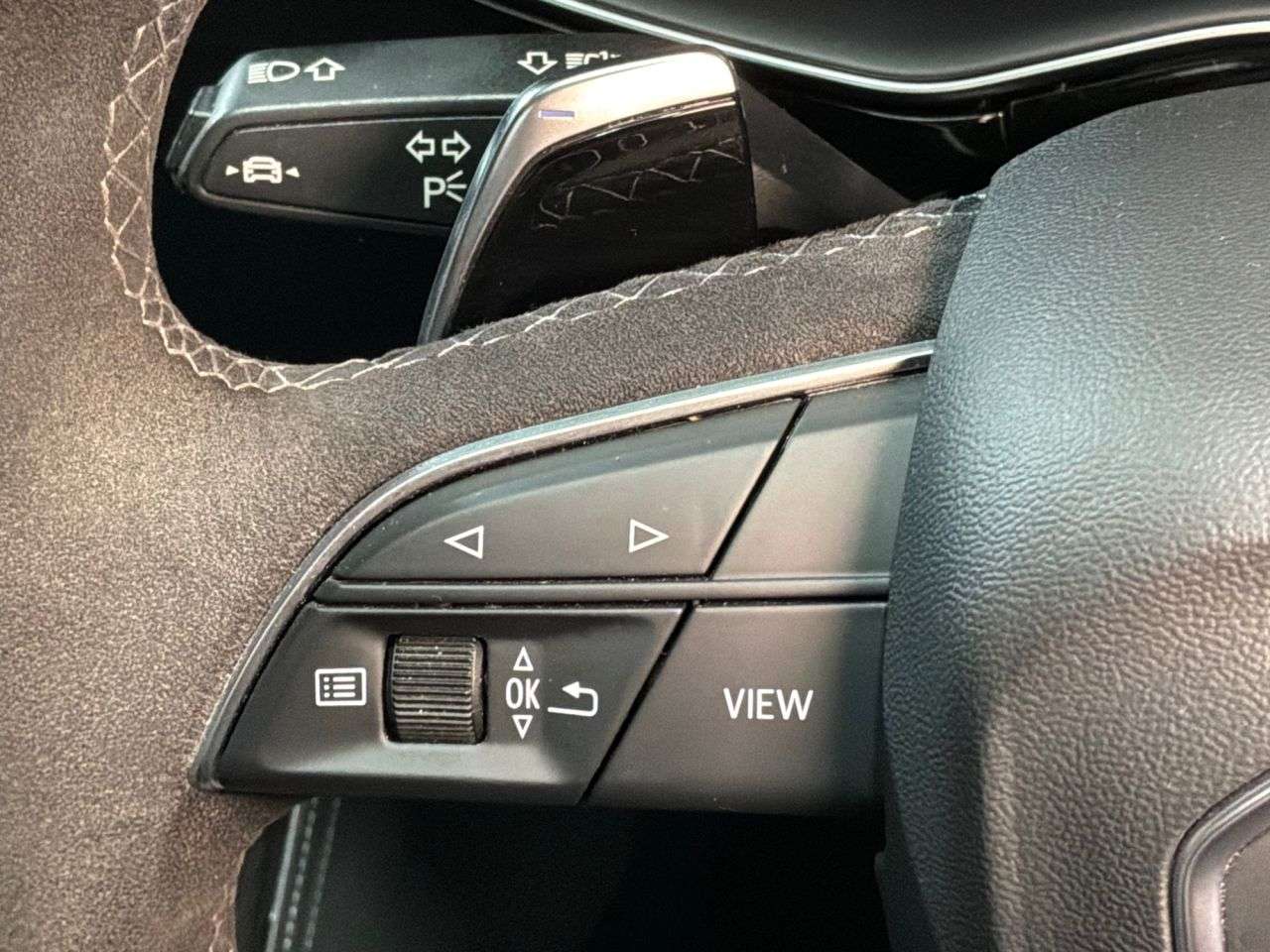 2020 AUDI RSQ8 2020 AUDI RSQ8