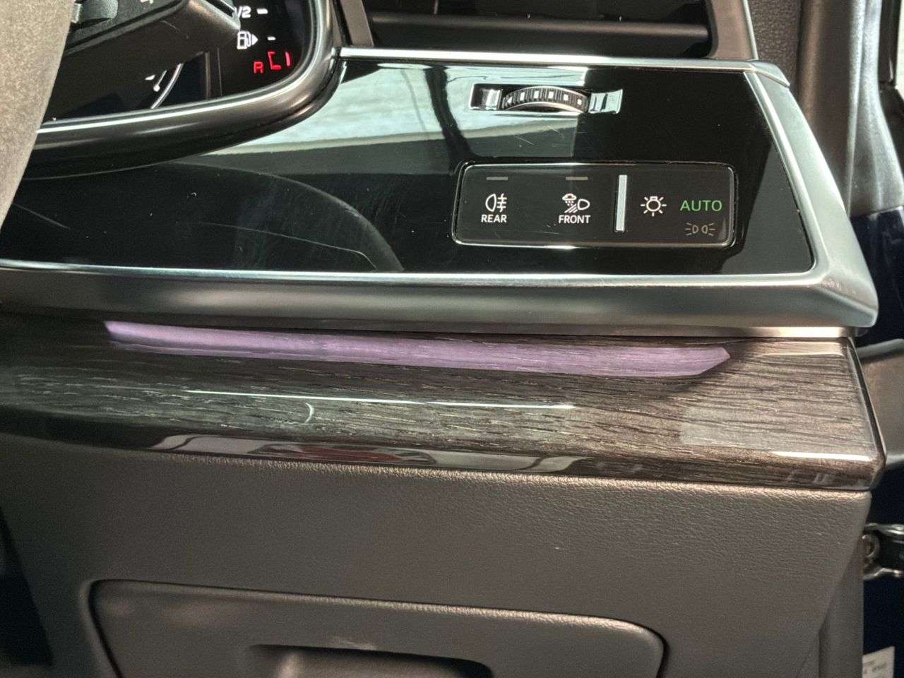 2020 AUDI RSQ8 2020 AUDI RSQ8