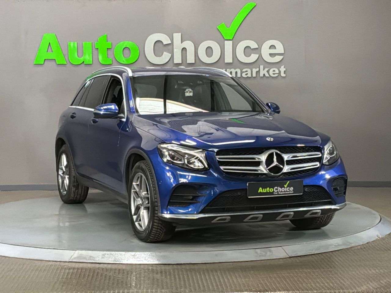 A 2018 MERCEDES-BENZ GLC 2.0 GLC250 AMG Line SUV 5dr Petrol G-Tronic+ 4MATIC Euro 6 (s/s) (211 ps) * A 2018 MERCEDES-BENZ GLC 2.0 GLC250 AMG Line SUV 5dr Petrol G-Tronic+ 4MATIC Euro 6 (s/s) (211 ps) *