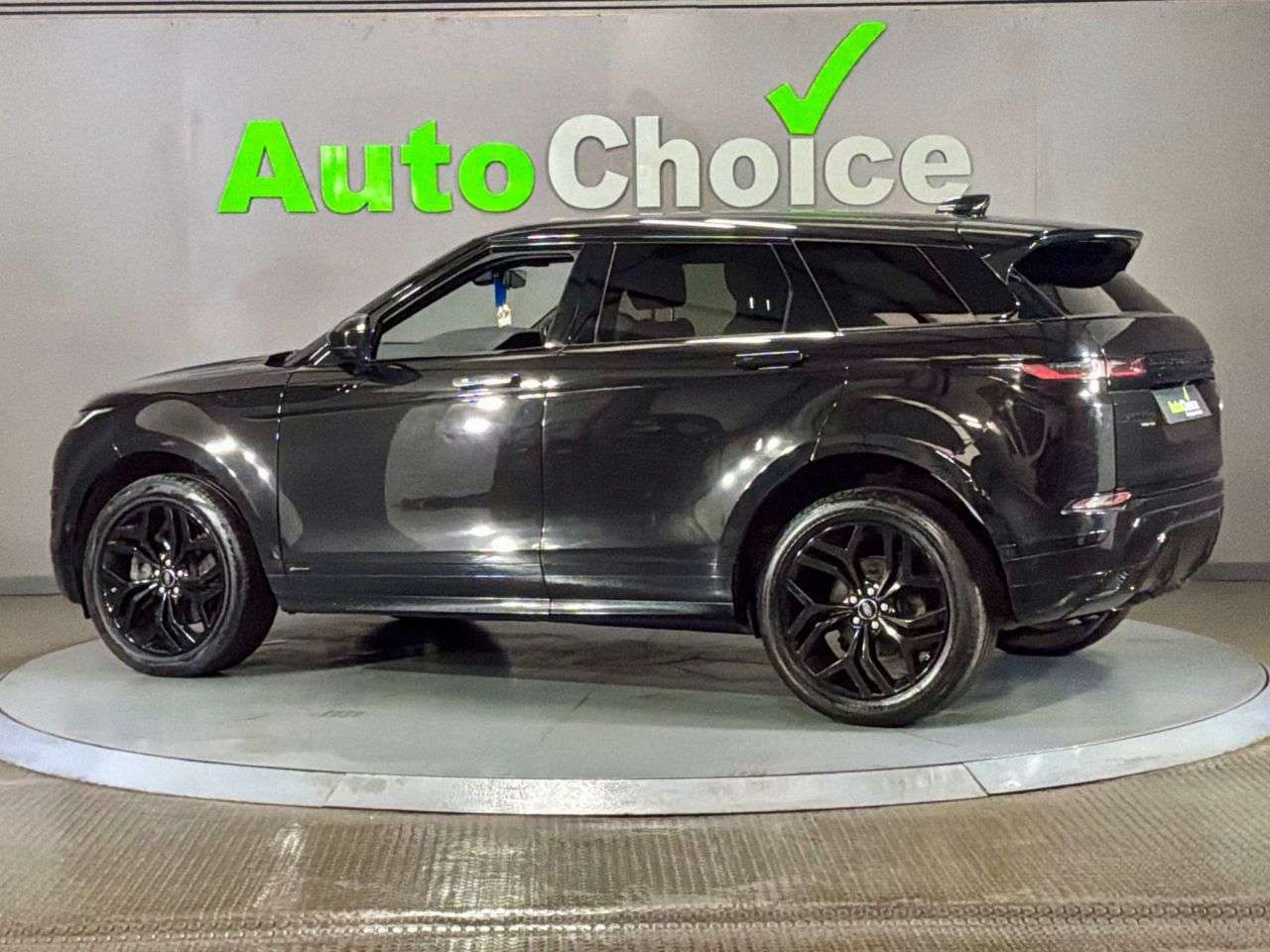 2020 LAND ROVER RANGE ROVER EVOQUE 2020 LAND ROVER RANGE ROVER EVOQUE