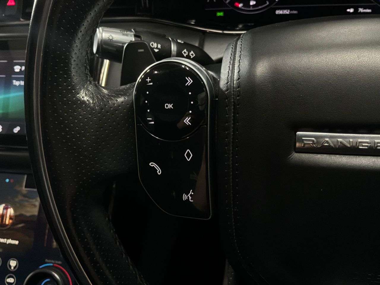 2020 LAND ROVER RANGE ROVER EVOQUE 2020 LAND ROVER RANGE ROVER EVOQUE