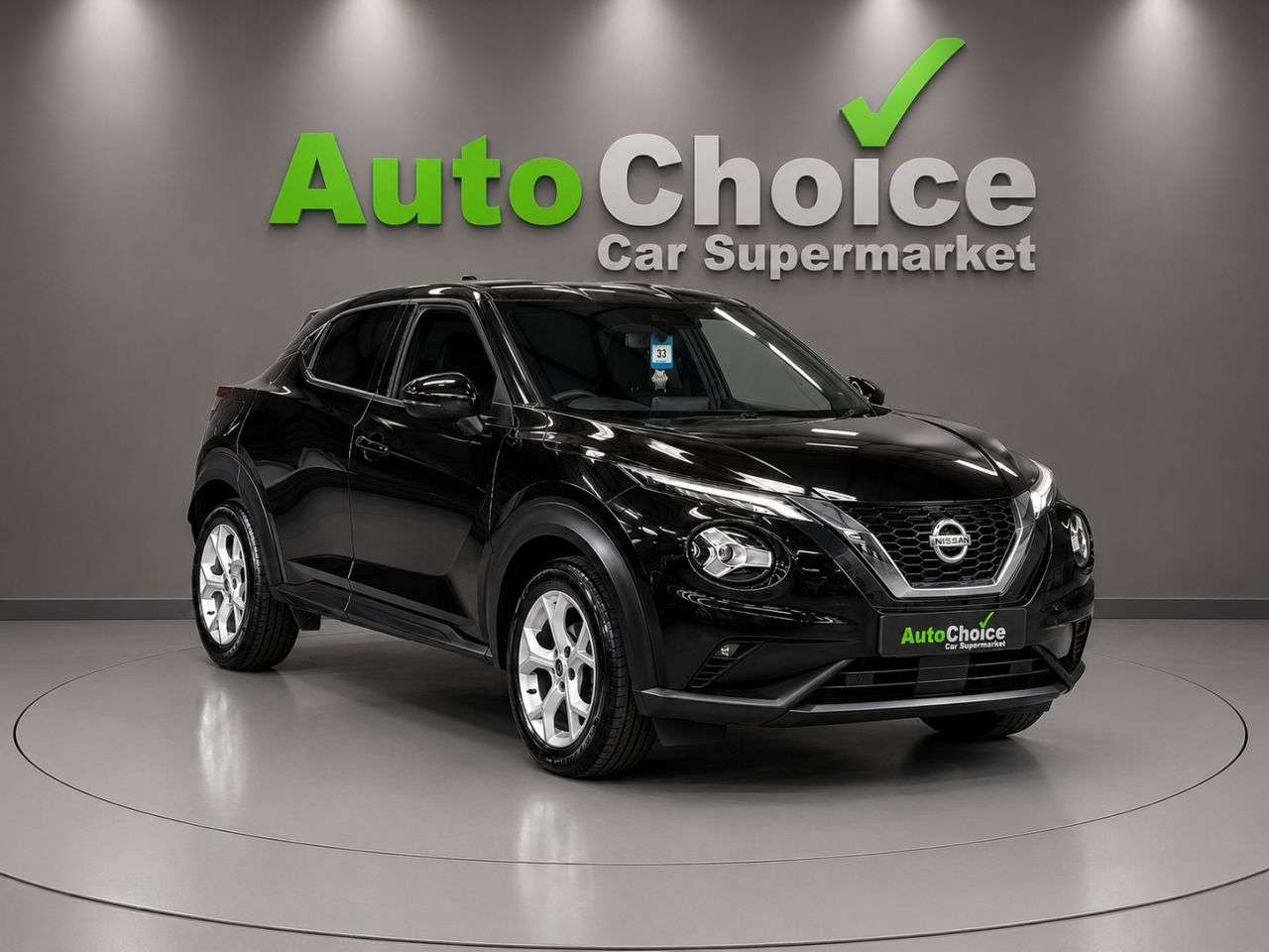 A 2020 NISSAN JUKE 1.0 DIG-T N-Connecta SUV 5dr Petrol Manual Euro 6 (s/s) (117 ps) in Blackbu A 2020 NISSAN JUKE 1.0 DIG-T N-Connecta SUV 5dr Petrol Manual Euro 6 (s/s) (117 ps) in Blackbu