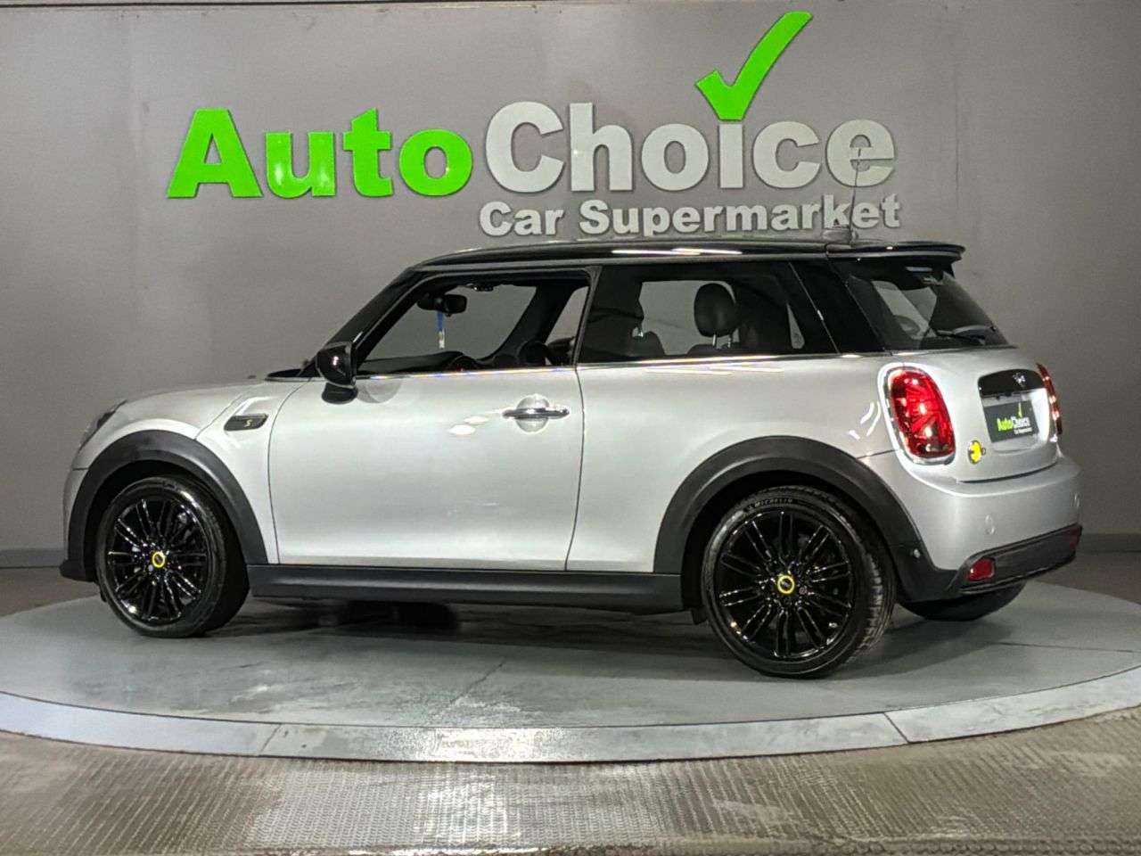 2023 MINI ELECTRIC HATCH 2023 MINI ELECTRIC HATCH