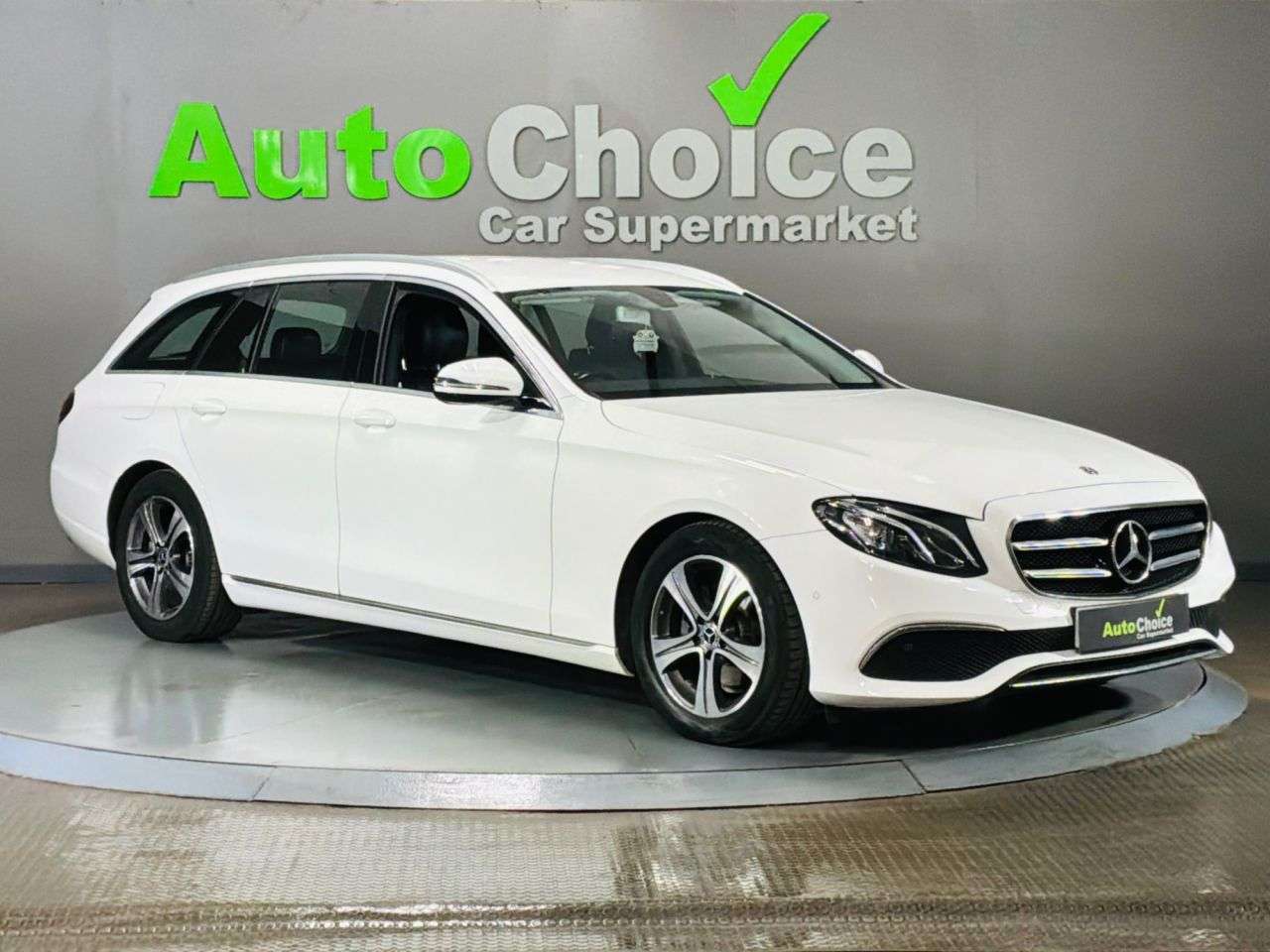 A 2018 MERCEDES-BENZ E-CLASS 2.0 E200d SE Estate 5dr Diesel G-Tronic+ Euro 6 (s/s) (150 ps) *Amazing Fin A 2018 MERCEDES-BENZ E-CLASS 2.0 E200d SE Estate 5dr Diesel G-Tronic+ Euro 6 (s/s) (150 ps) *Amazing Fin
