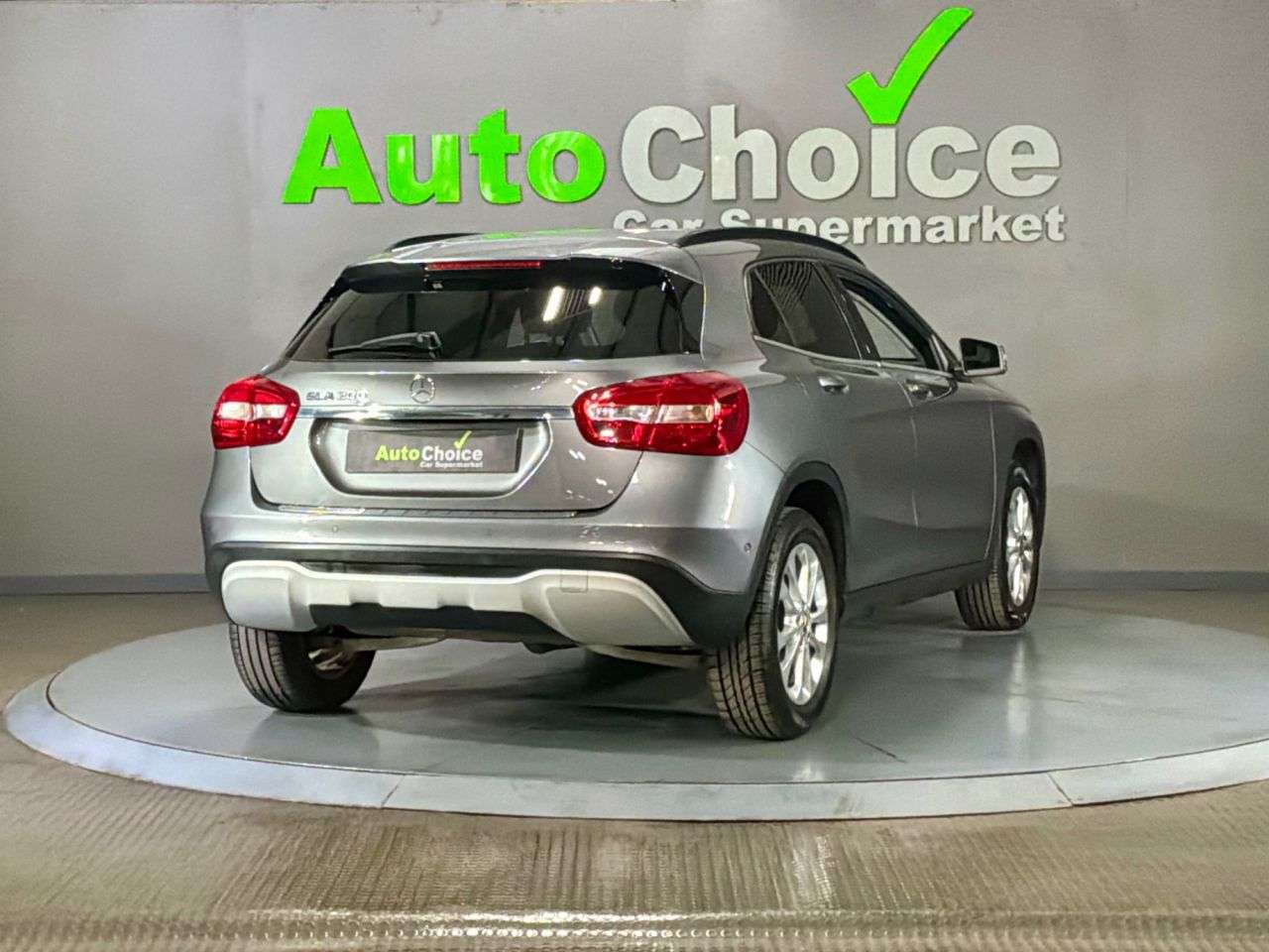 2018 MERCEDES-BENZ 180 2018 MERCEDES-BENZ 180