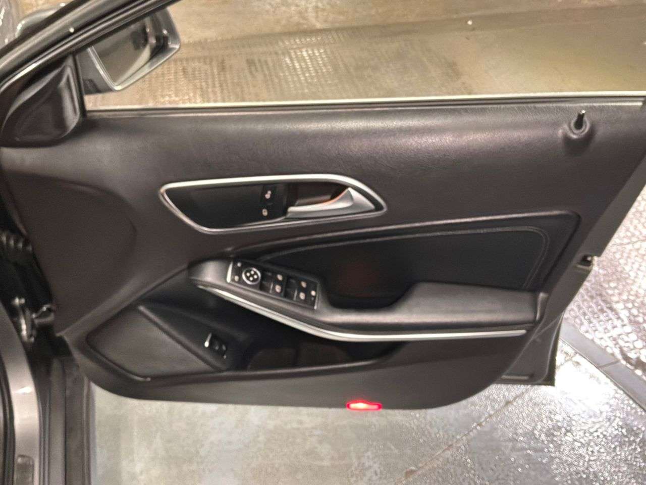 2018 MERCEDES-BENZ 180 2018 MERCEDES-BENZ 180