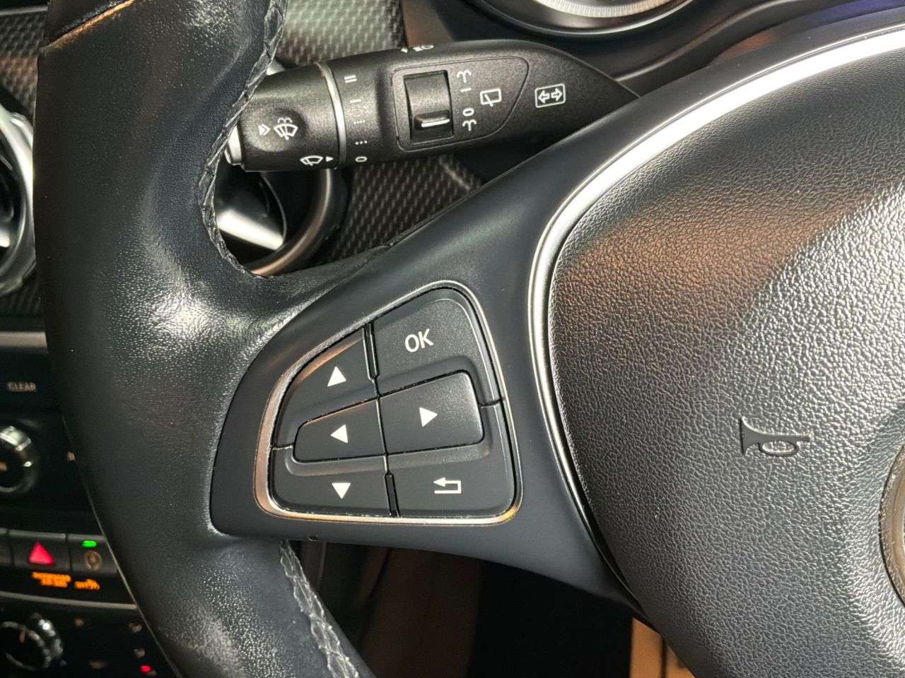 2018 MERCEDES-BENZ 180 2018 MERCEDES-BENZ 180