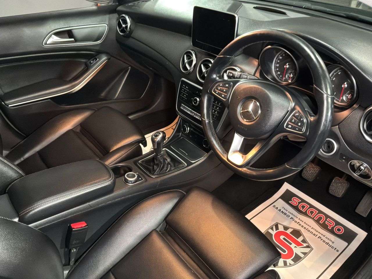 2018 MERCEDES-BENZ 180 2018 MERCEDES-BENZ 180