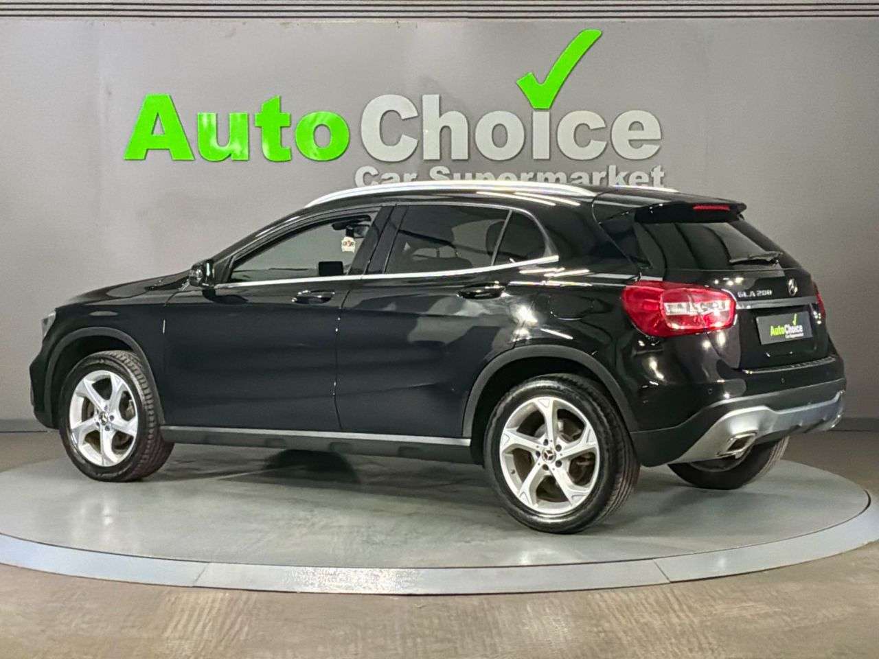 2018 MERCEDES-BENZ 180 2018 MERCEDES-BENZ 180