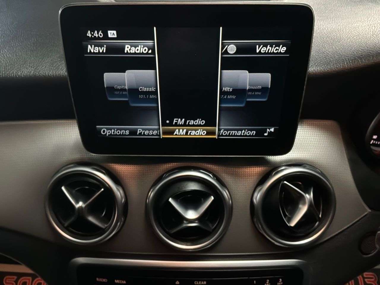 2018 MERCEDES-BENZ 180 2018 MERCEDES-BENZ 180