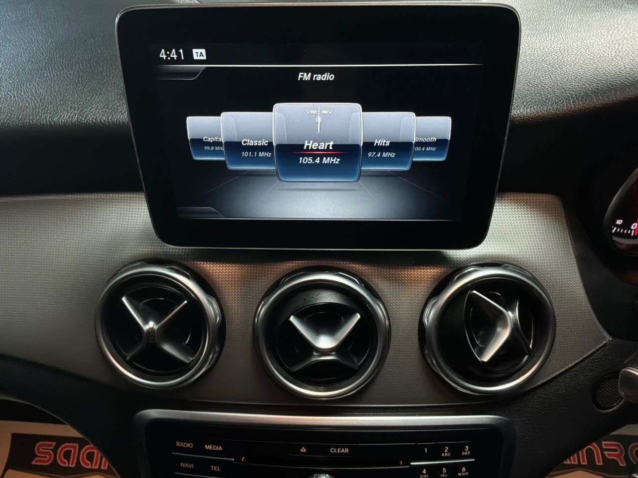 2018 MERCEDES-BENZ 180 2018 MERCEDES-BENZ 180