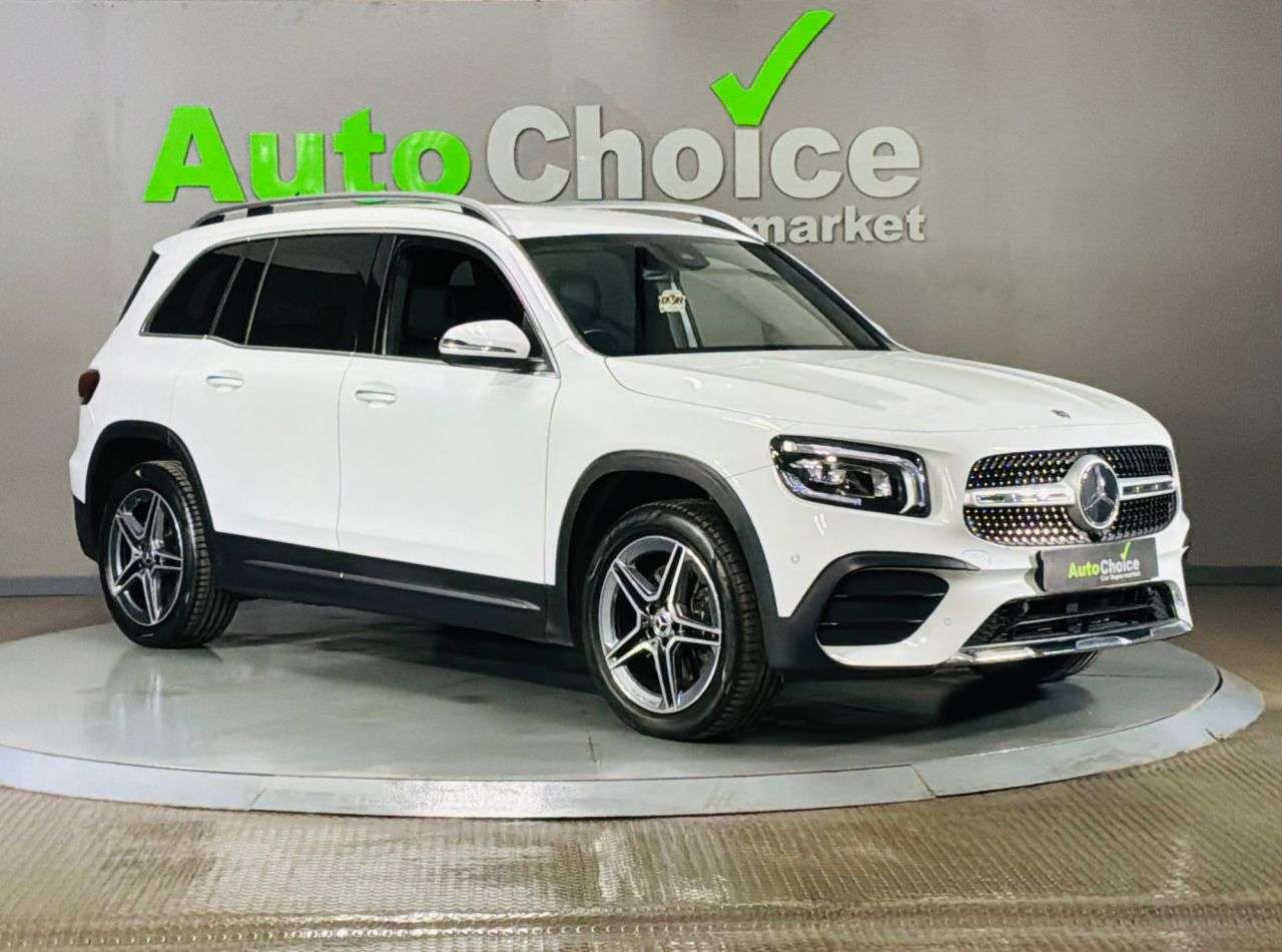 A 2022 MERCEDES-BENZ GLB 2.0 GLB220d AMG Line (Premium) SUV 5dr Diesel 8G-DCT 4MATIC Euro 6 (s/s) (1 A 2022 MERCEDES-BENZ GLB 2.0 GLB220d AMG Line (Premium) SUV 5dr Diesel 8G-DCT 4MATIC Euro 6 (s/s) (1