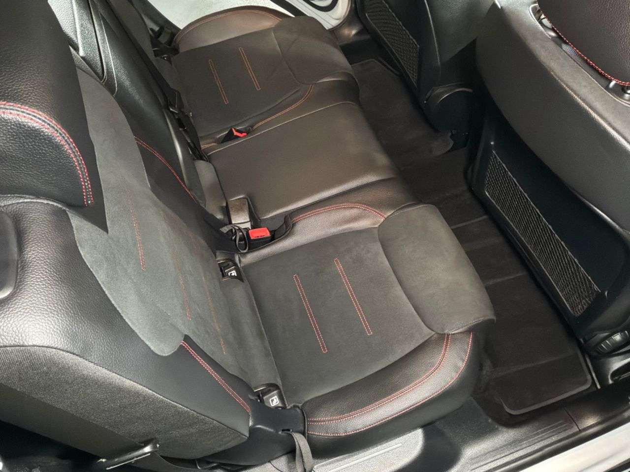 2022 MERCEDES-BENZ GLB 2022 MERCEDES-BENZ GLB