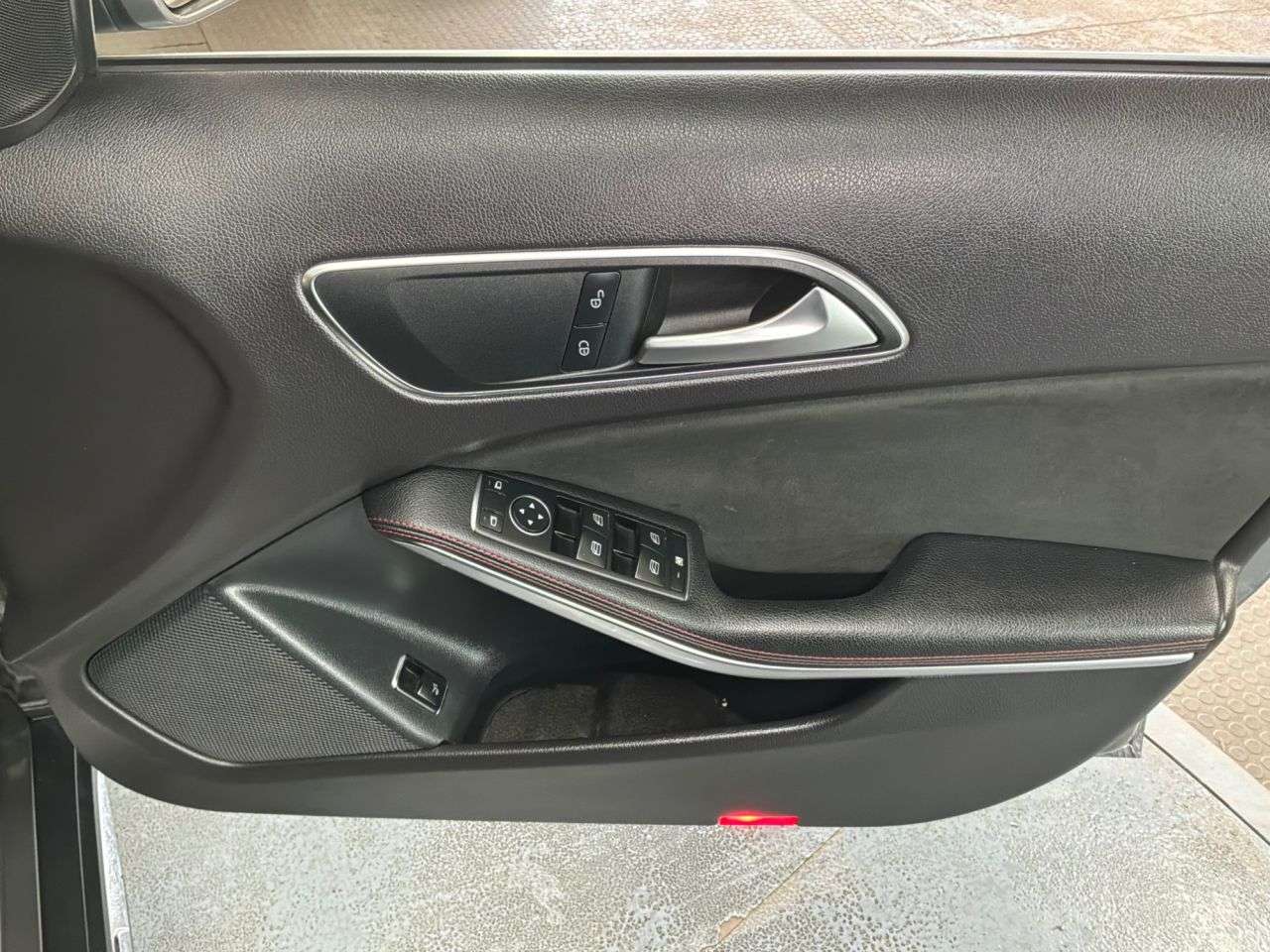 2018 MERCEDES-BENZ 180 2018 MERCEDES-BENZ 180