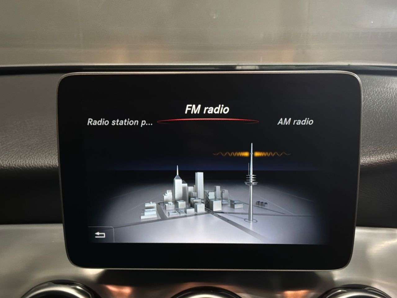 2018 MERCEDES-BENZ 180 2018 MERCEDES-BENZ 180