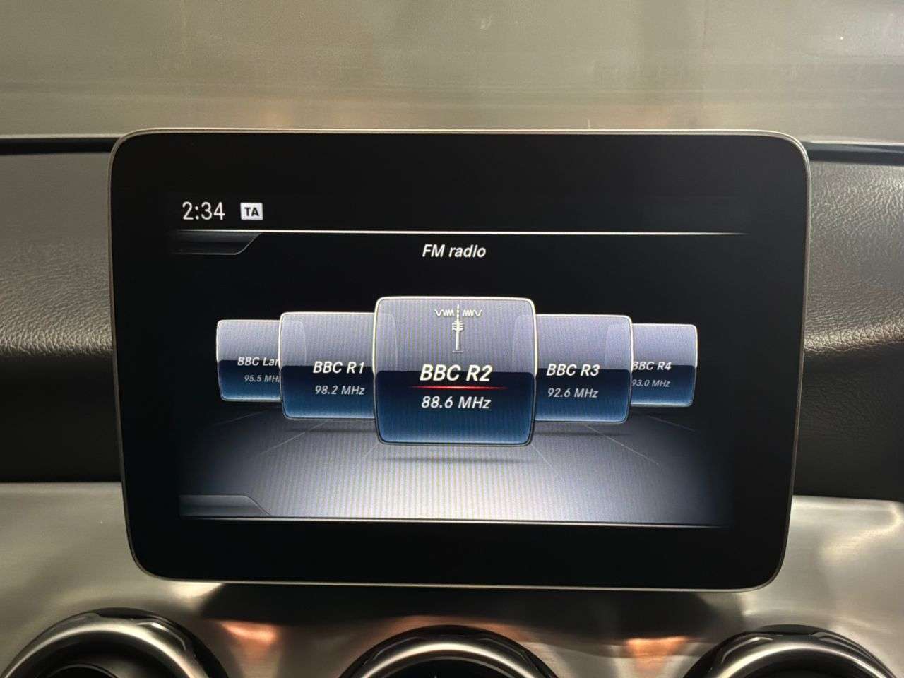 2018 MERCEDES-BENZ 180 2018 MERCEDES-BENZ 180