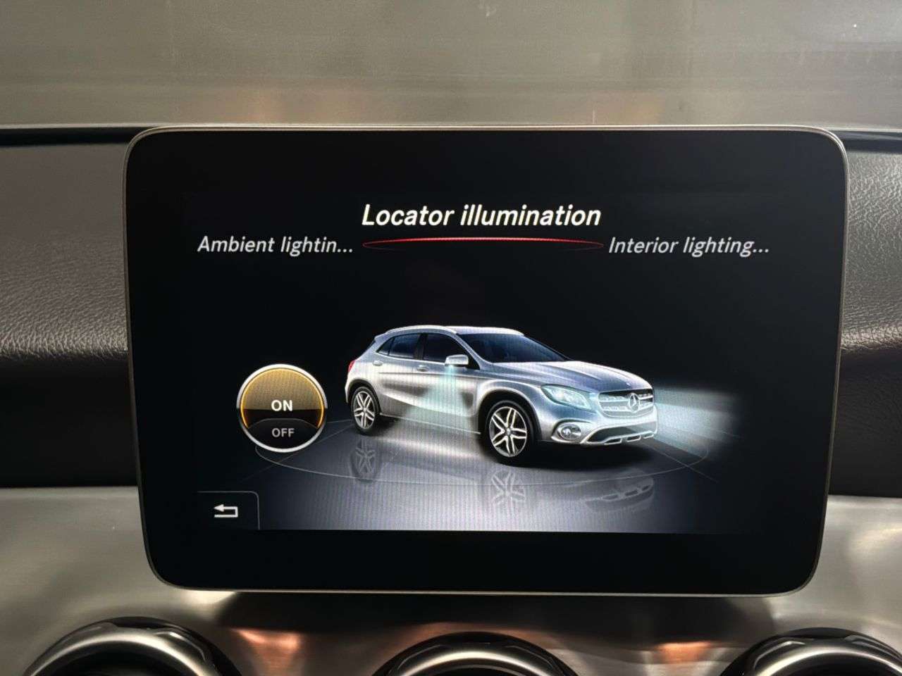 2018 MERCEDES-BENZ 180 2018 MERCEDES-BENZ 180