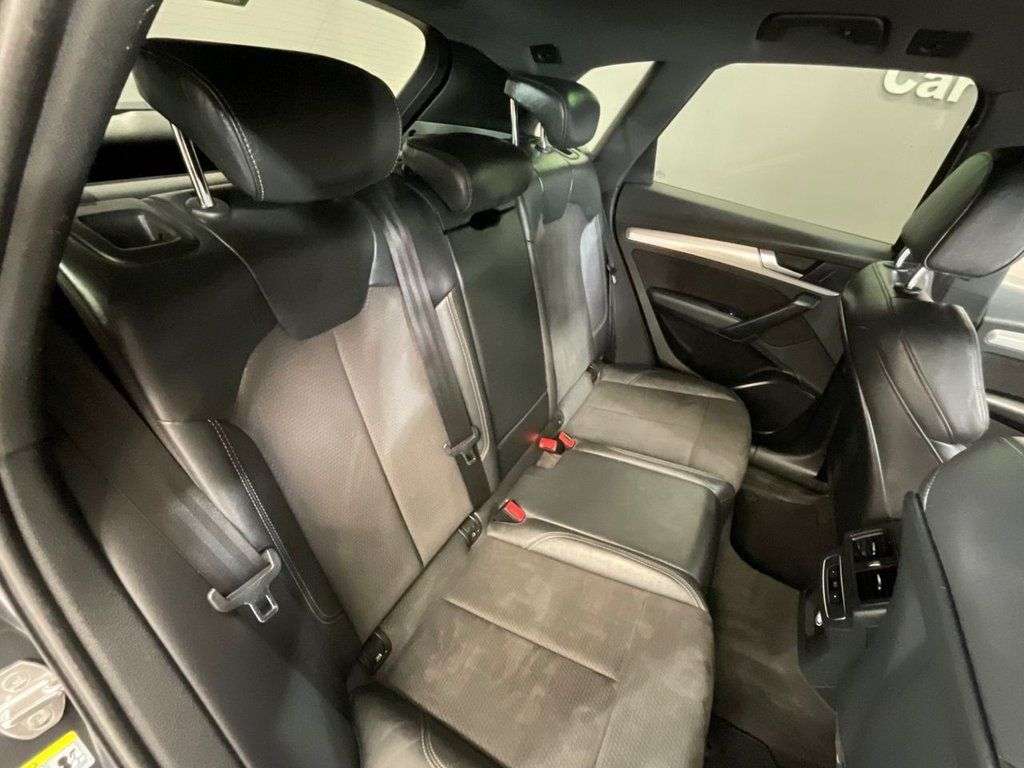 2020 AUDI Q5 2020 AUDI Q5