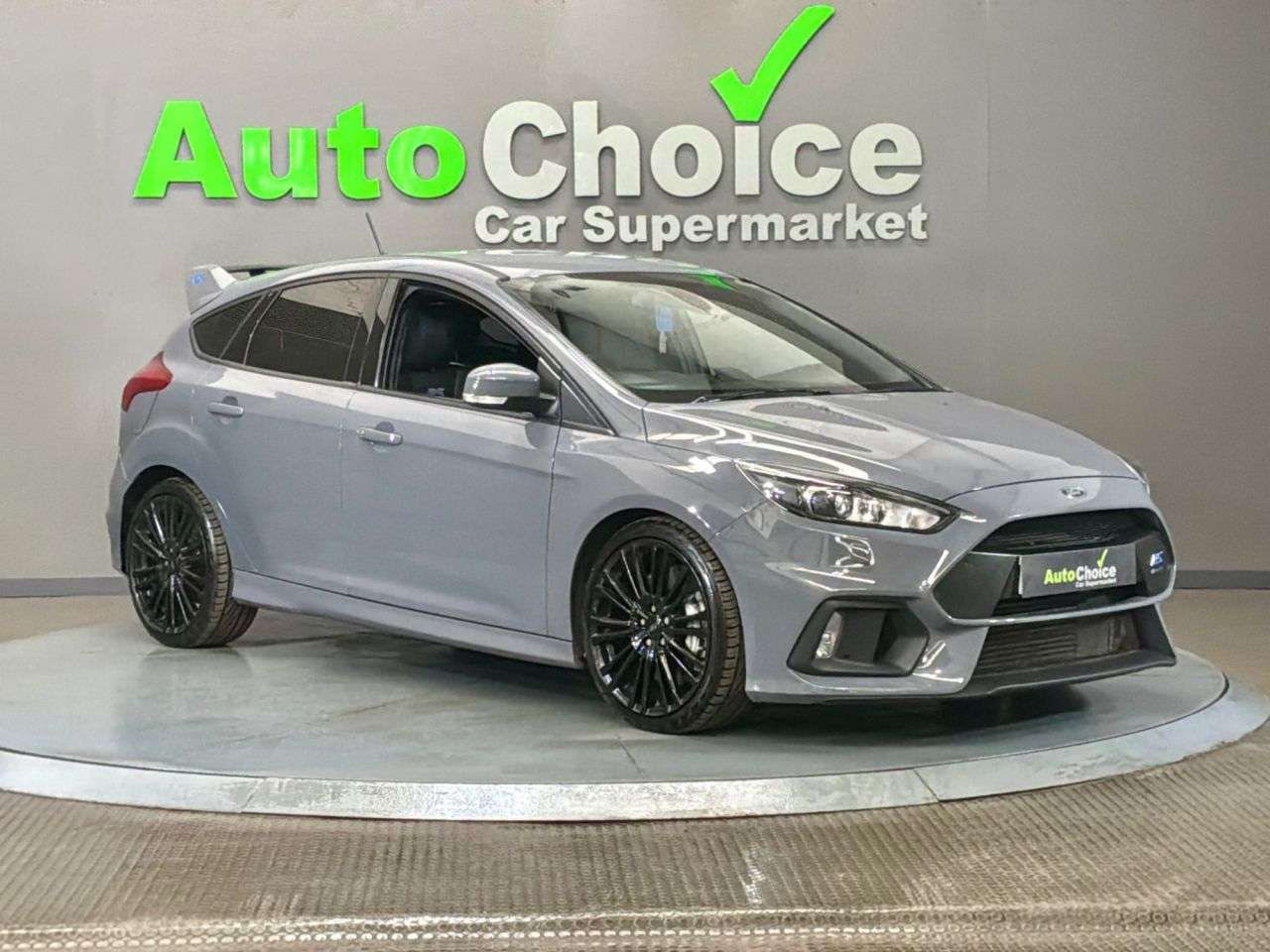 A 2018 FORD FOCUS 2.3T EcoBoost RS Hatchback 5dr Petrol Manual AWD Euro 6 (s/s) (350 ps) *Ama A 2018 FORD FOCUS 2.3T EcoBoost RS Hatchback 5dr Petrol Manual AWD Euro 6 (s/s) (350 ps) *Ama