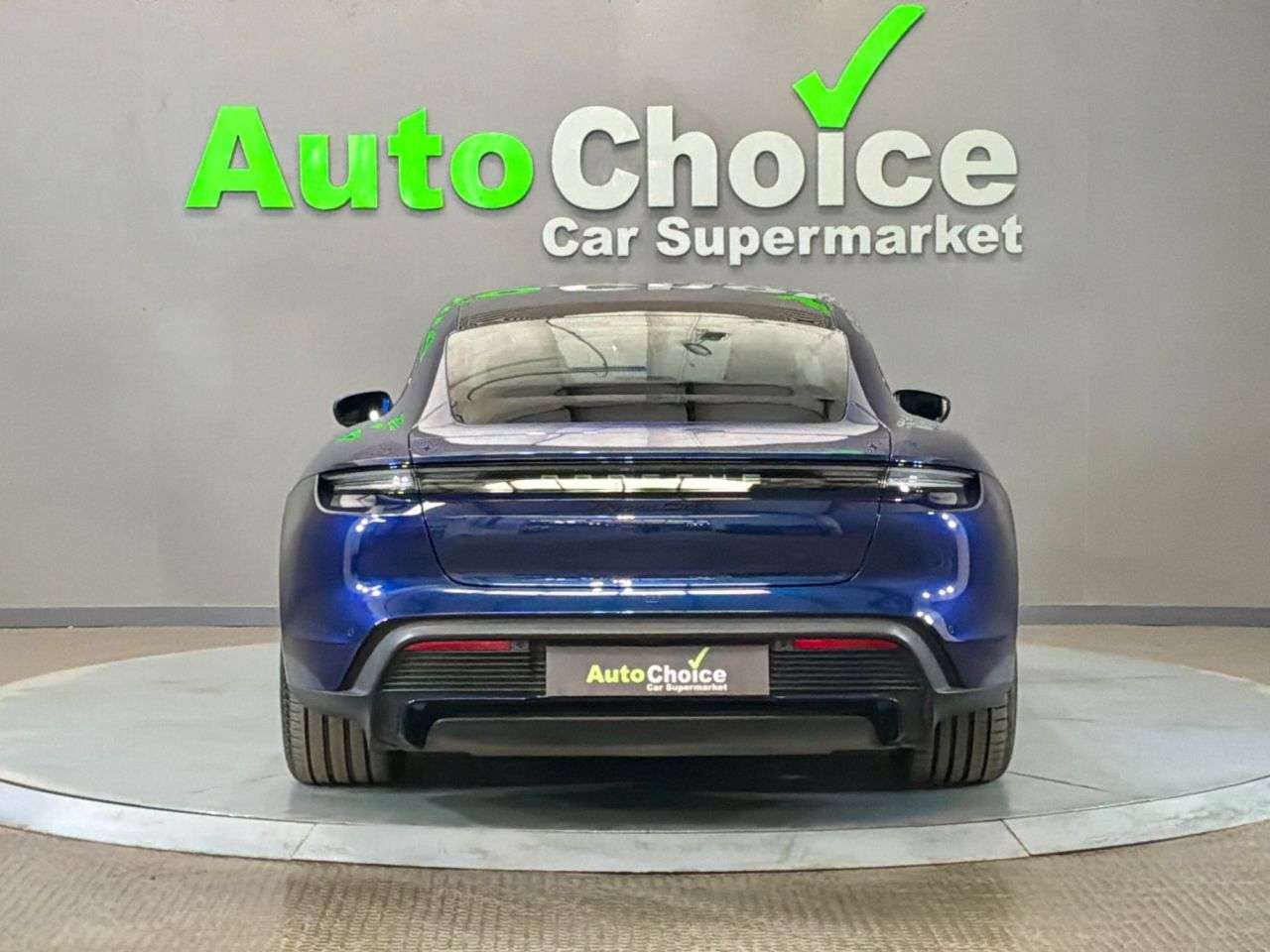2022 PORSCHE TAYCAN 2022 PORSCHE TAYCAN