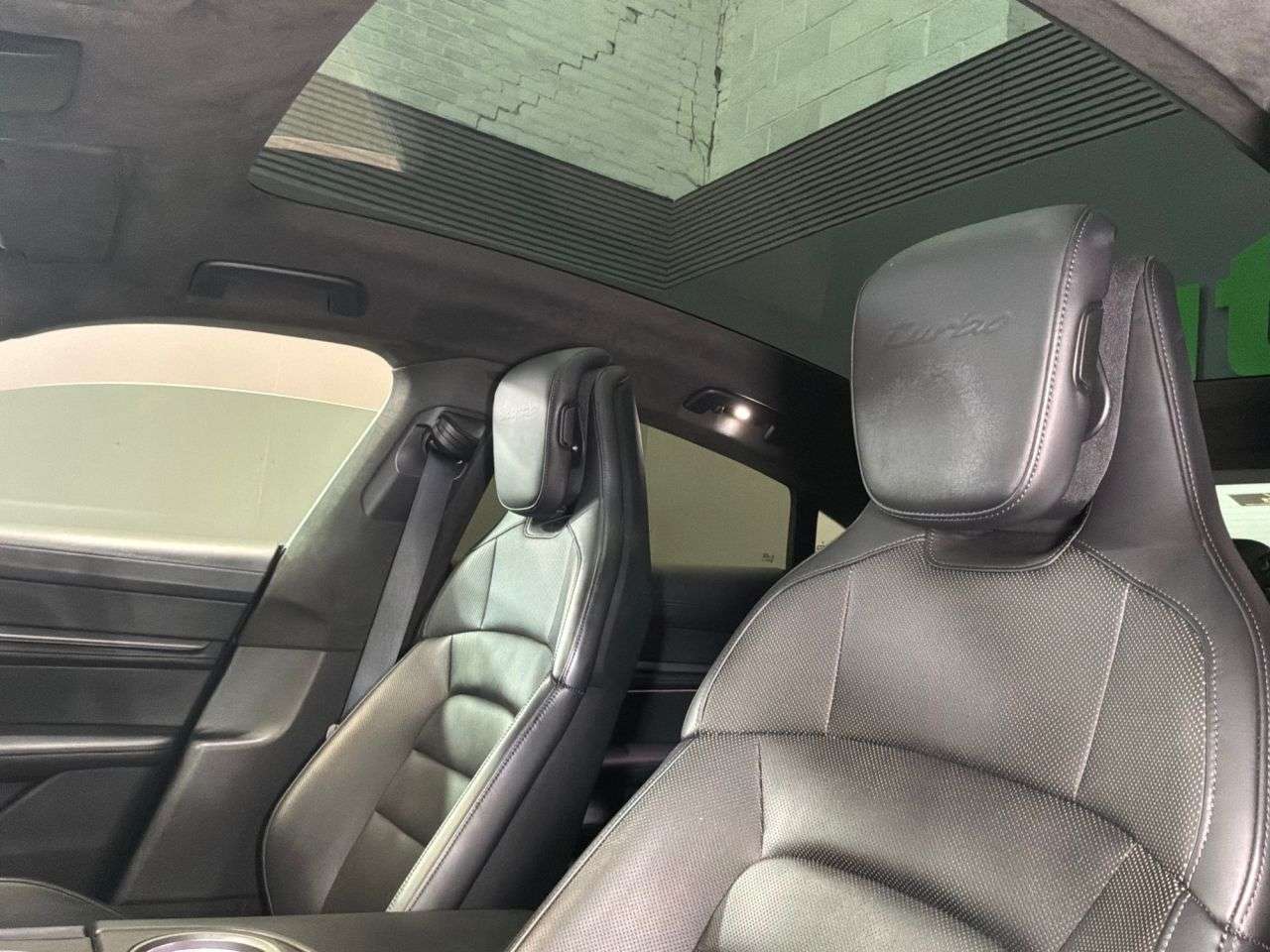 2022 PORSCHE TAYCAN 2022 PORSCHE TAYCAN