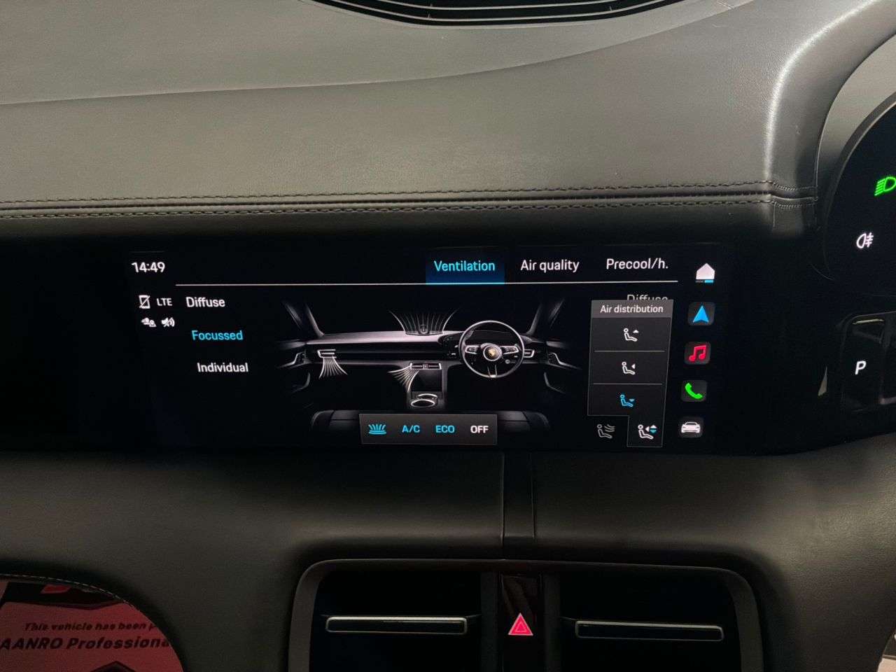 2022 PORSCHE TAYCAN 2022 PORSCHE TAYCAN