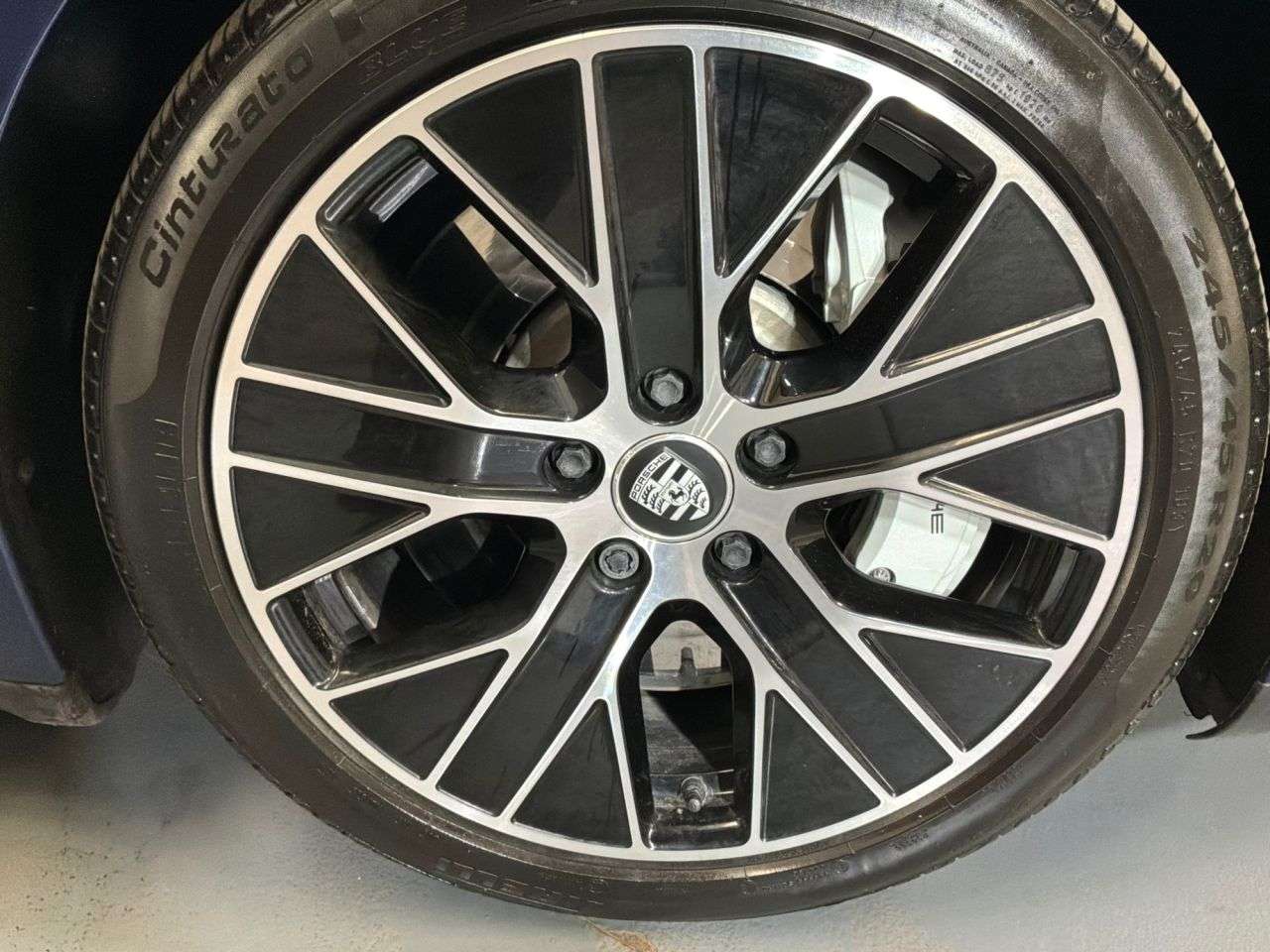 2022 PORSCHE TAYCAN 2022 PORSCHE TAYCAN