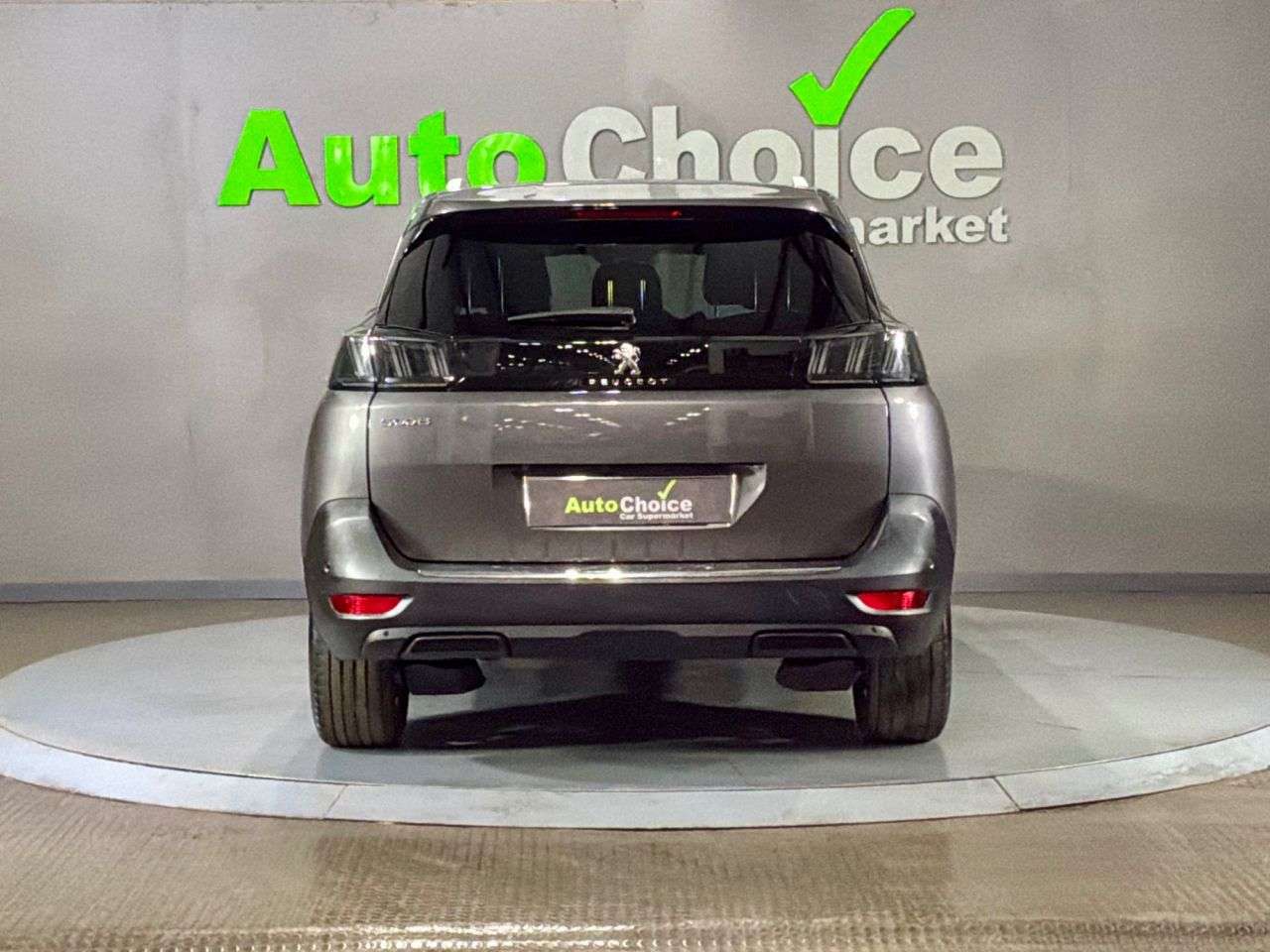 2021 PEUGEOT 5008 2021 PEUGEOT 5008