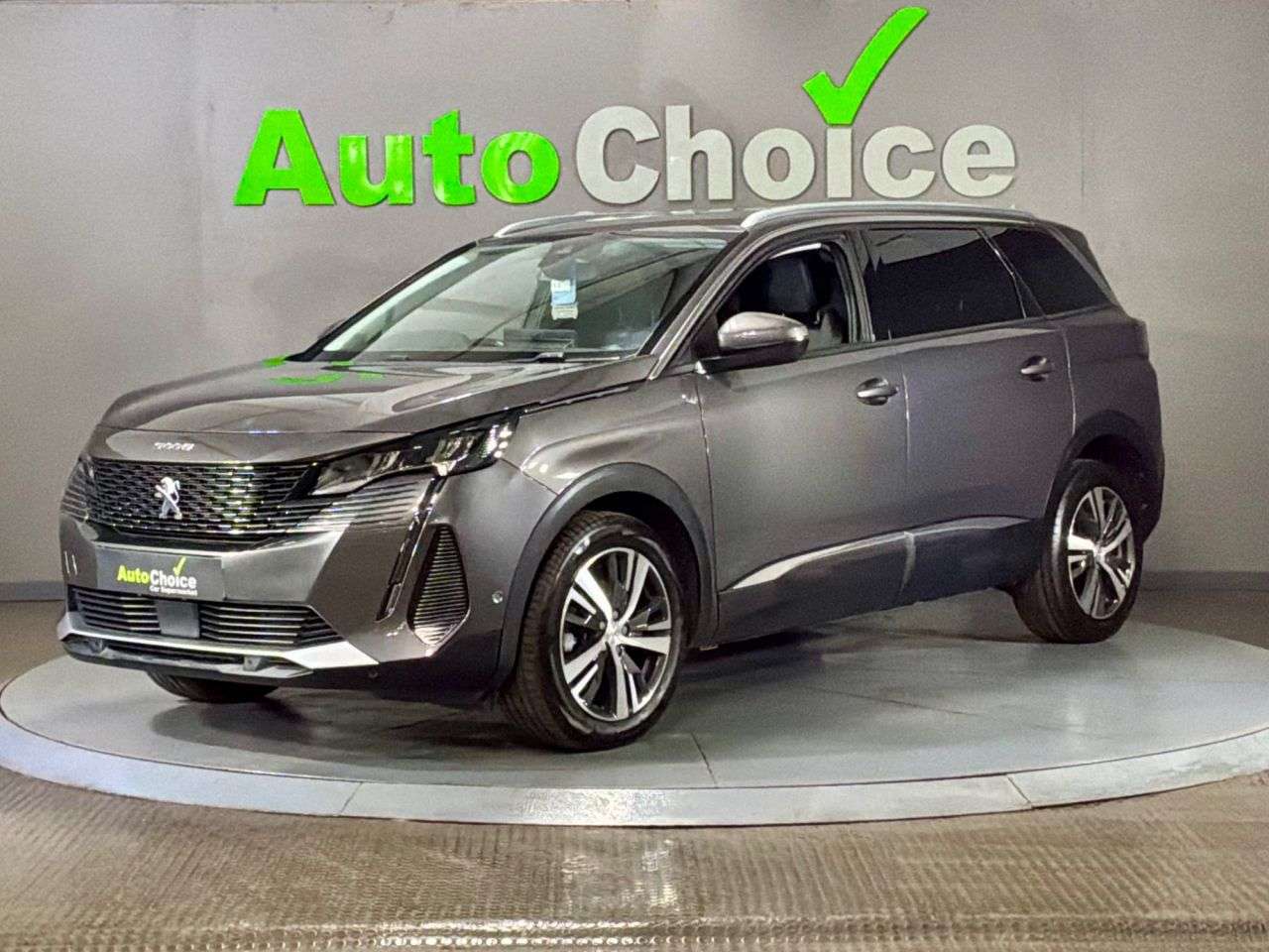 2021 PEUGEOT 5008 2021 PEUGEOT 5008