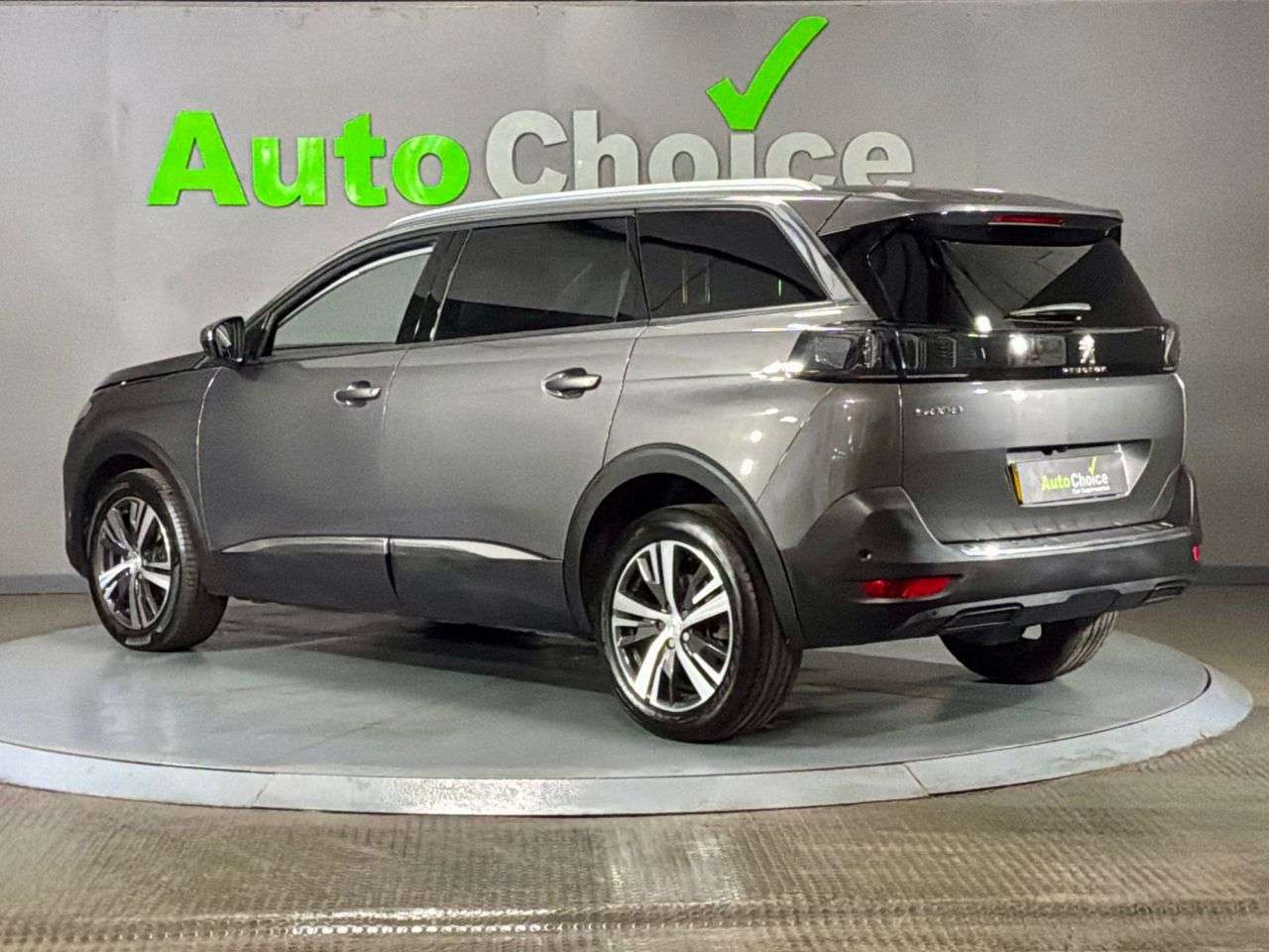 2021 PEUGEOT 5008 2021 PEUGEOT 5008