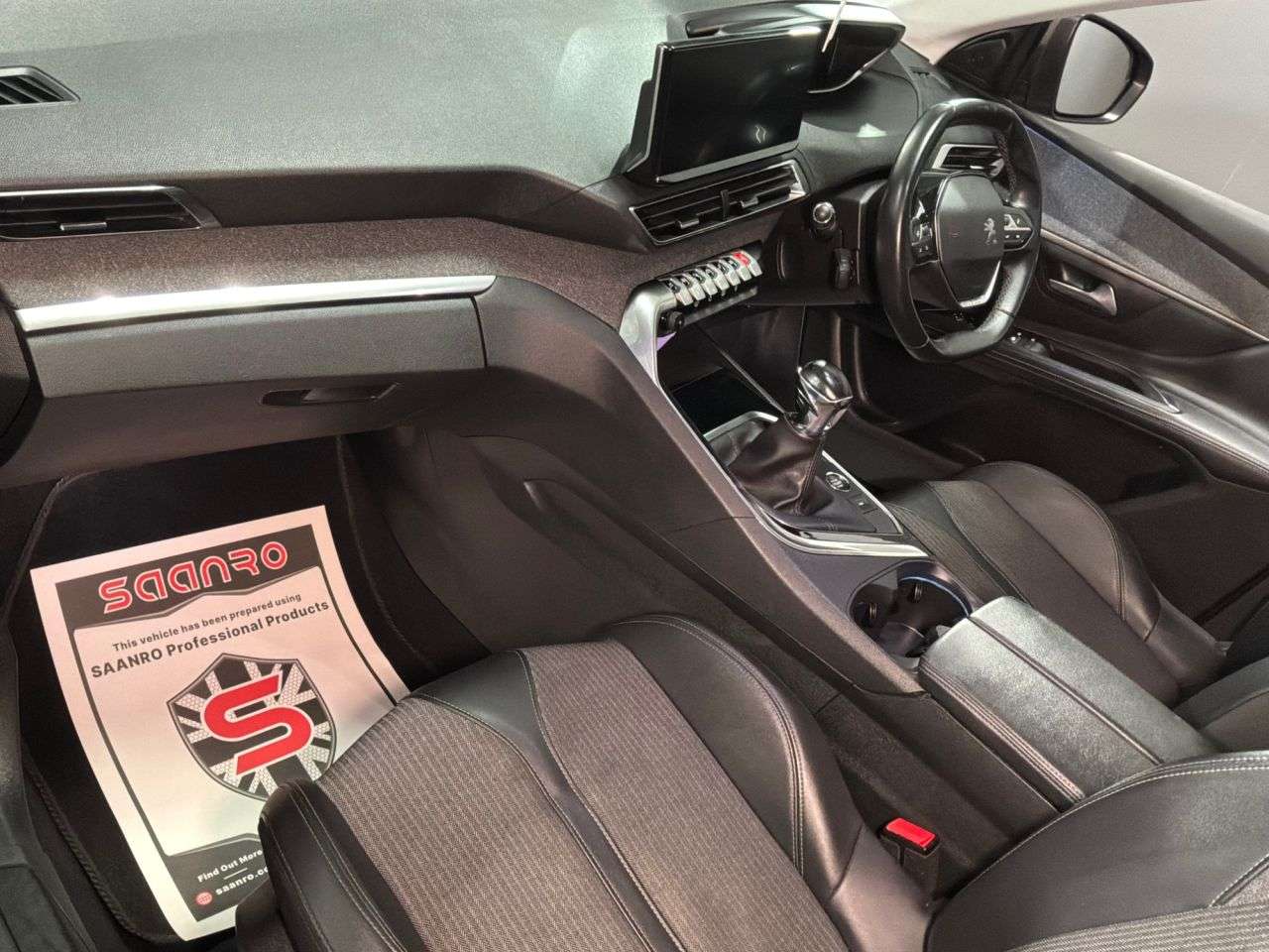 2021 PEUGEOT 5008 2021 PEUGEOT 5008