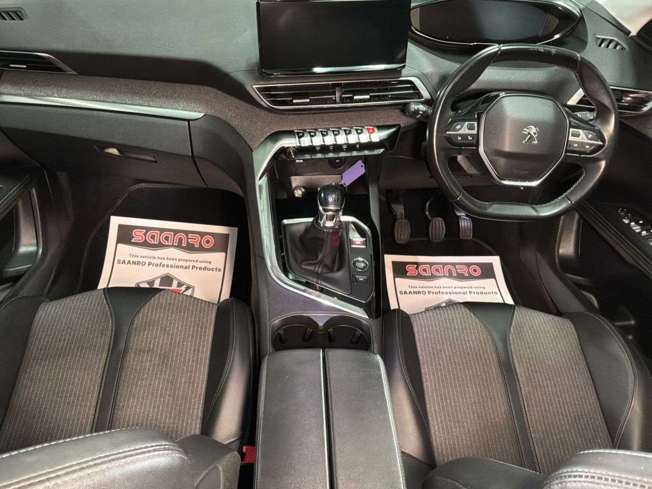 2021 PEUGEOT 5008 2021 PEUGEOT 5008