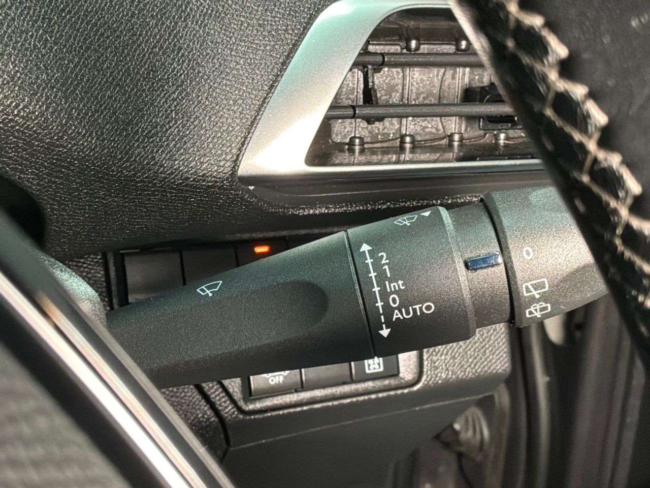 2021 PEUGEOT 5008 2021 PEUGEOT 5008