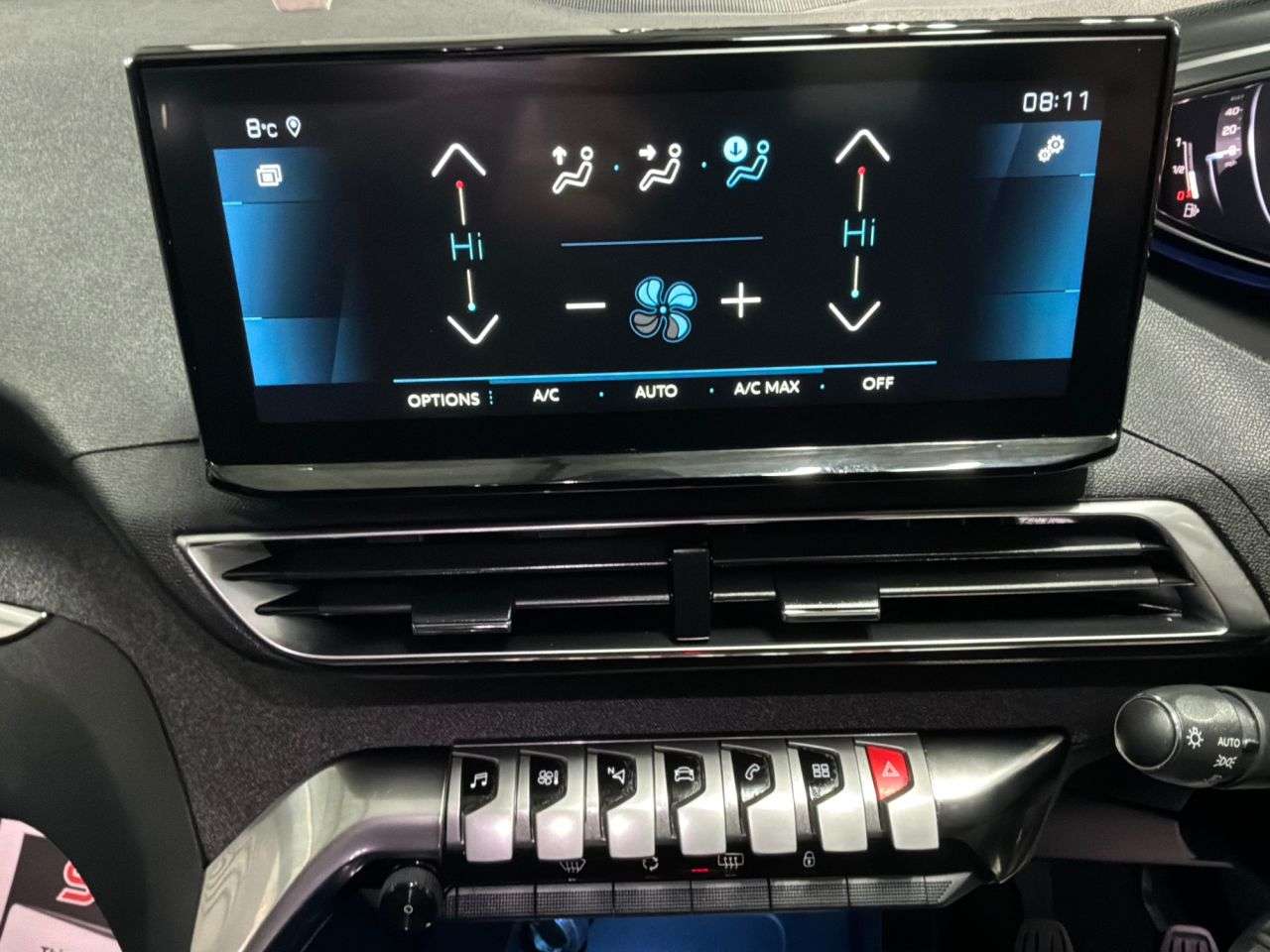 2021 PEUGEOT 5008 2021 PEUGEOT 5008