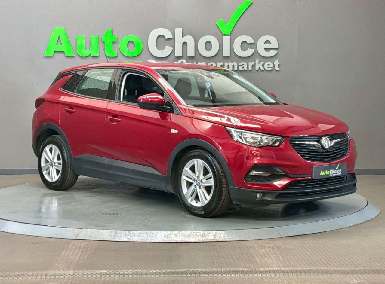 A 2019 VAUXHALL GRANDLAND X 1.2 Turbo SE SUV 5dr Petrol Auto 8Spd Euro 6 (s/s) (130 ps) *Amazing Financ A 2019 VAUXHALL GRANDLAND X 1.2 Turbo SE SUV 5dr Petrol Auto 8Spd Euro 6 (s/s) (130 ps) *Amazing Financ