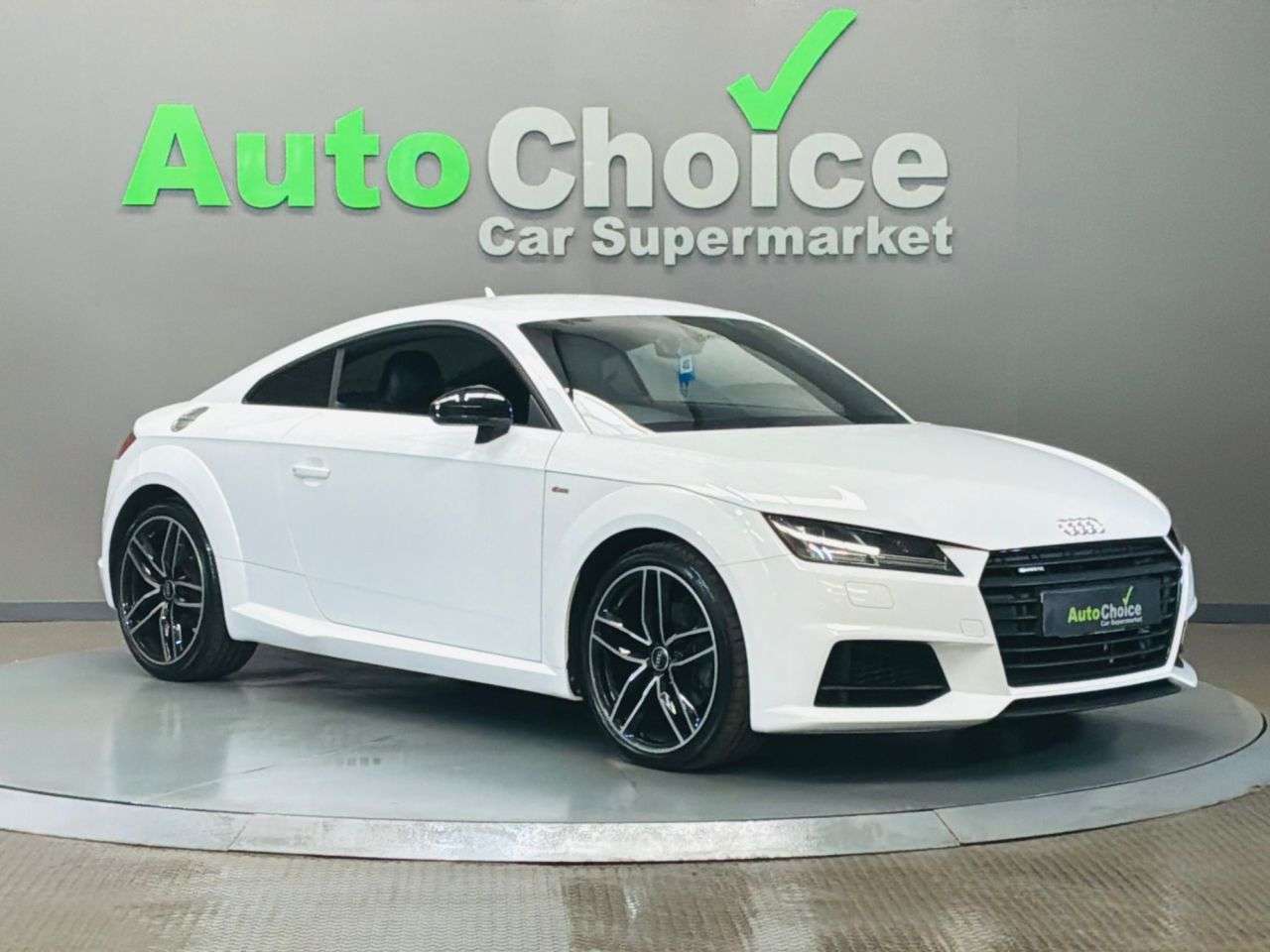 A 2018 AUDI TT 2.0 TDI Black Edition Coupe 3dr Diesel S Tronic quattro Euro 6 (s/s) (184 p A 2018 AUDI TT 2.0 TDI Black Edition Coupe 3dr Diesel S Tronic quattro Euro 6 (s/s) (184 p