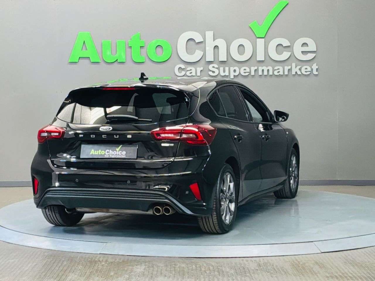 2022 FORD FOCUS 2022 FORD FOCUS