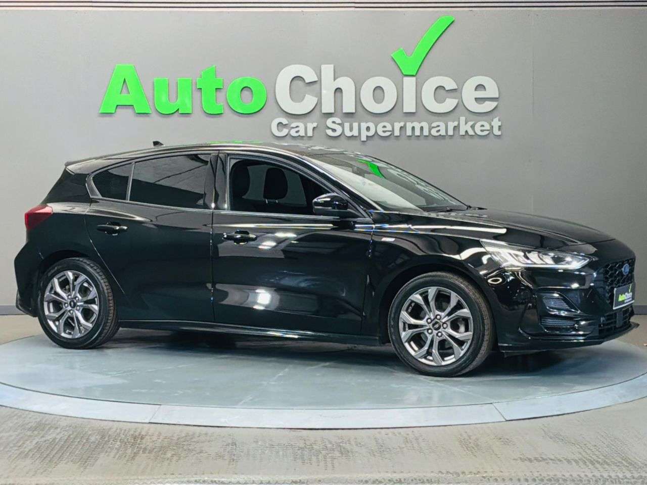 2022 FORD FOCUS 2022 FORD FOCUS