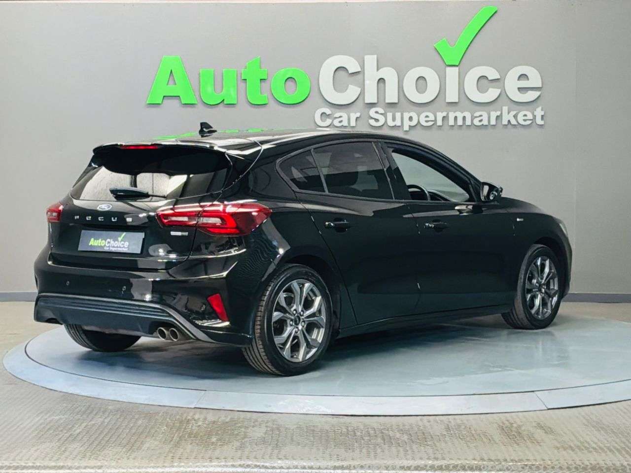 2022 FORD FOCUS 2022 FORD FOCUS