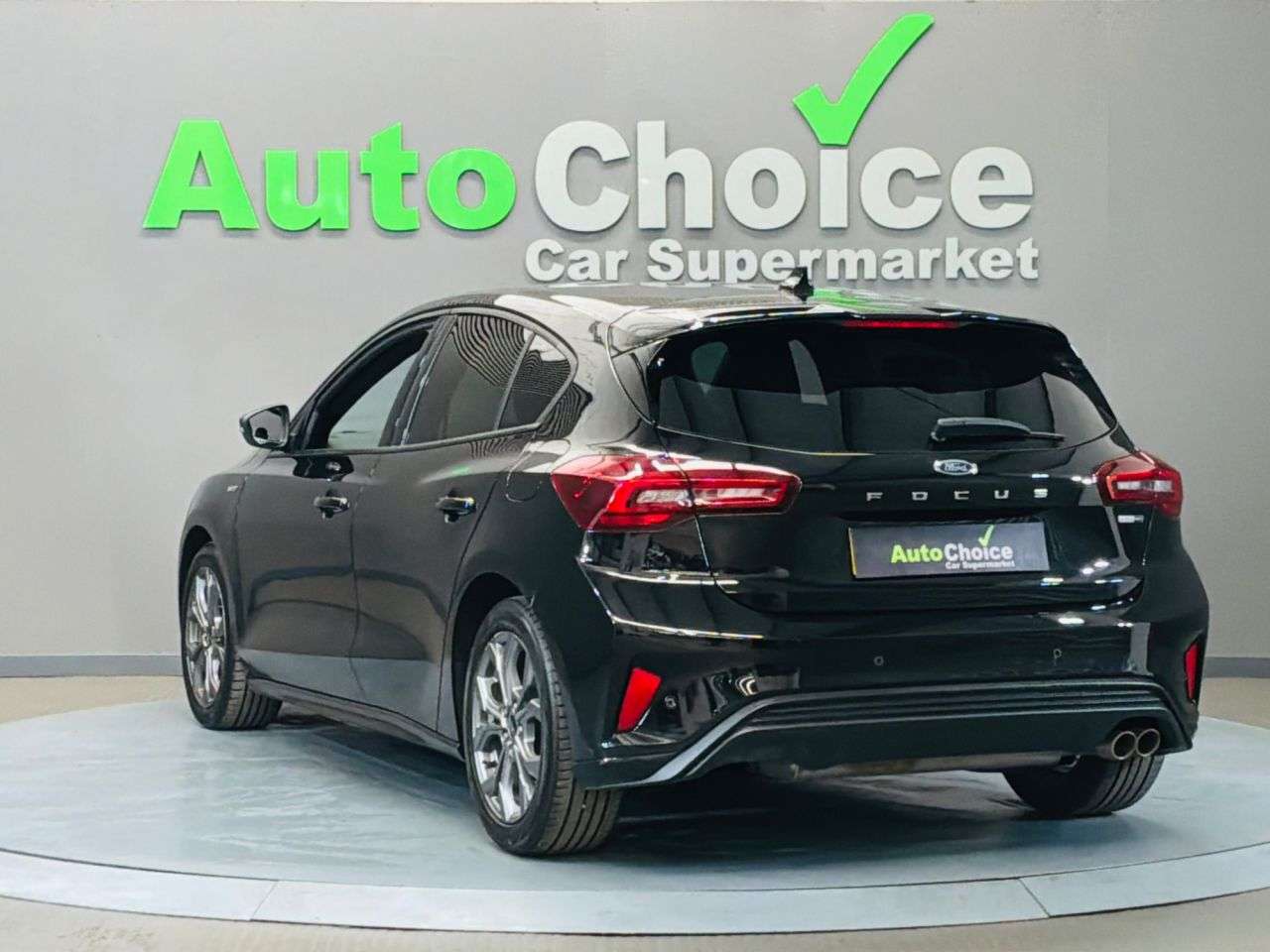 2022 FORD FOCUS 2022 FORD FOCUS